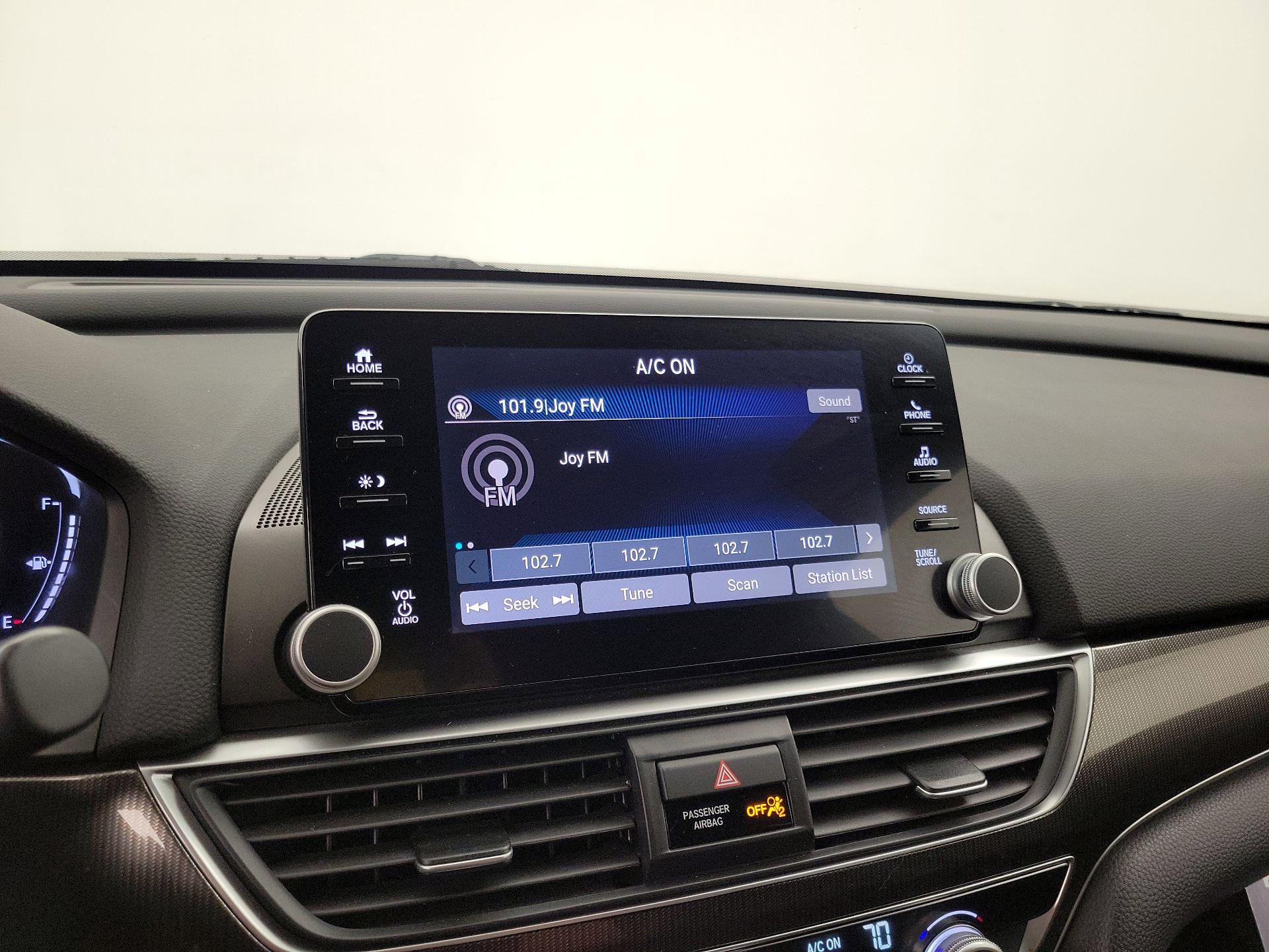 Thumbnail: 2018 Honda Accord - 15