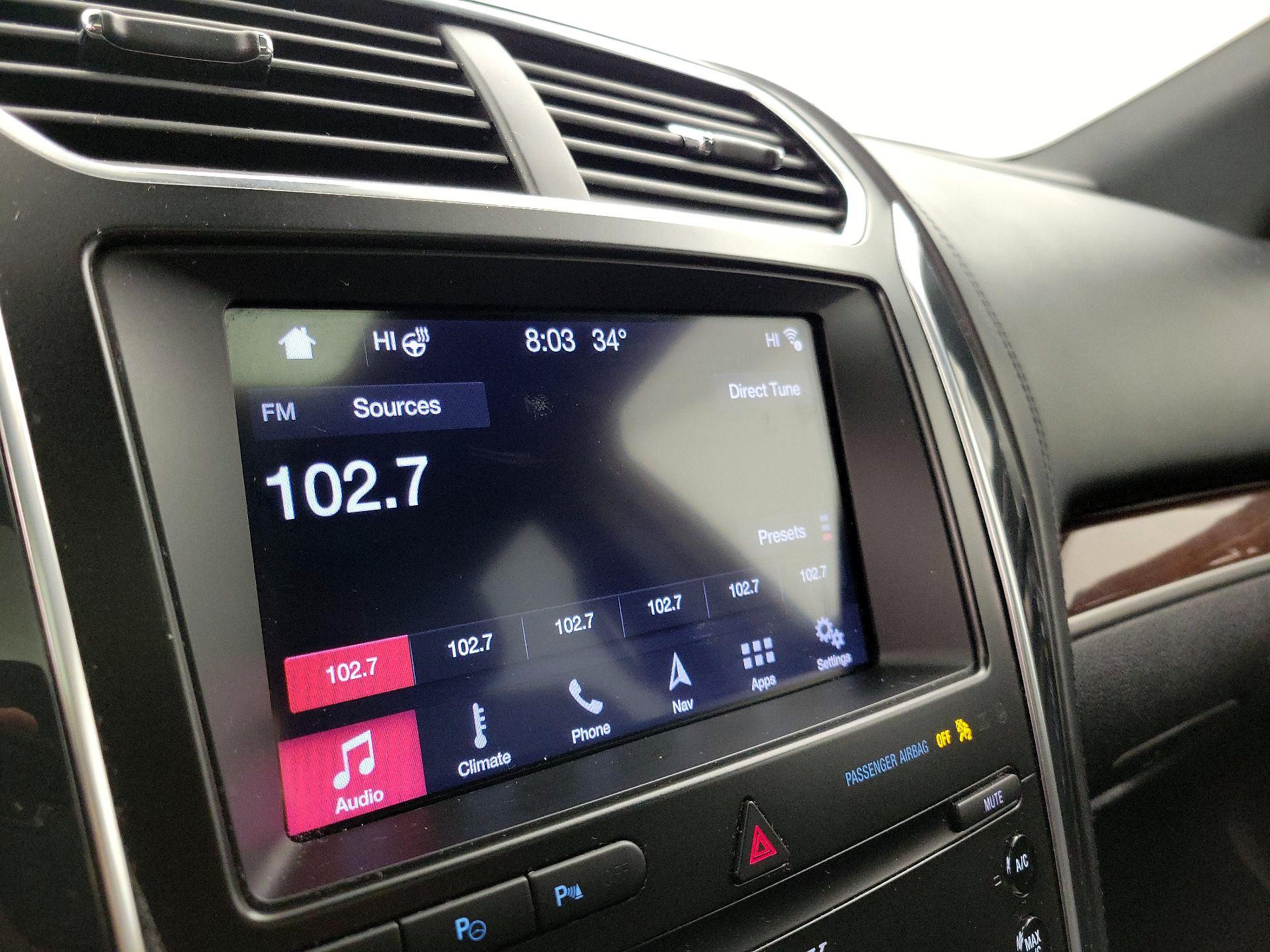 Thumbnail: 2019 Ford Explorer - 16