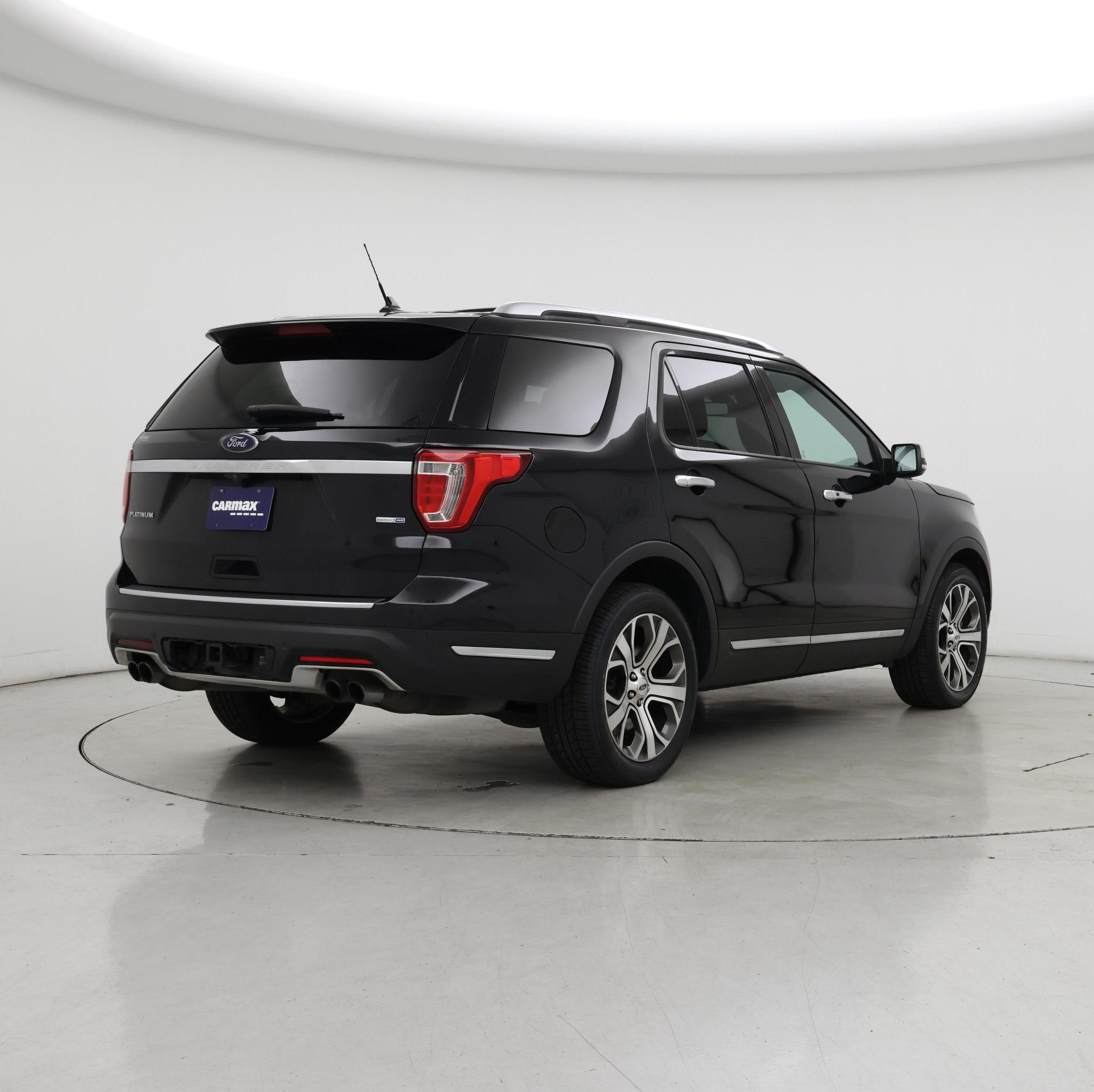 Thumbnail: 2019 Ford Explorer - 8