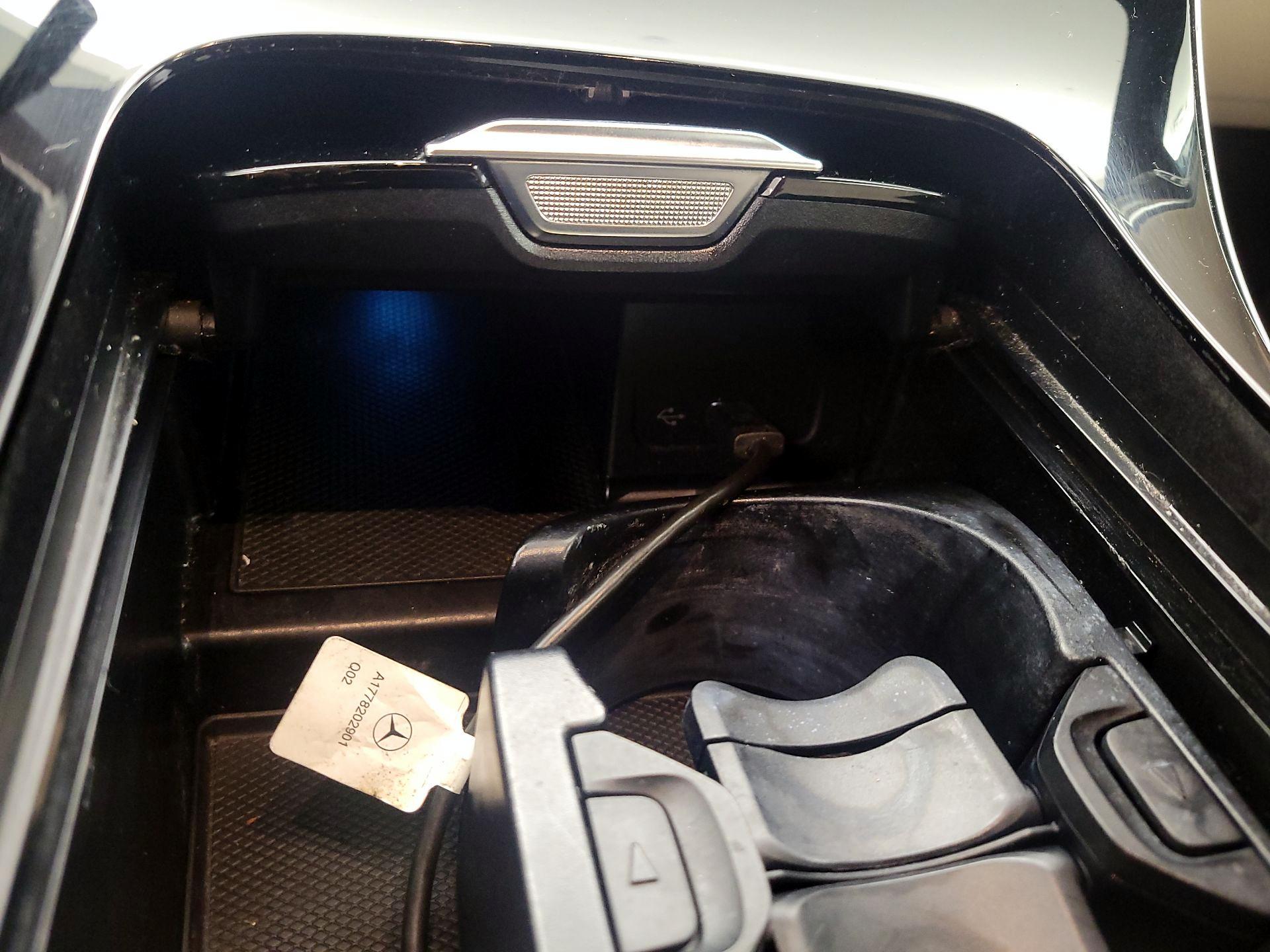 Thumbnail: 2022 Mercedes-Benz C-Class - 19