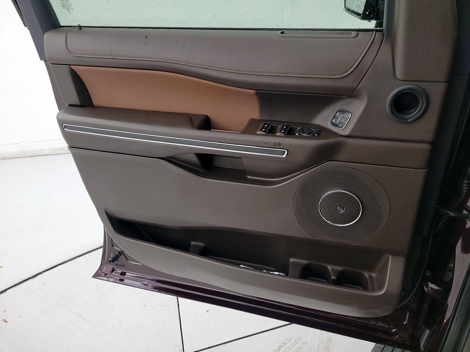 Thumbnail: 2023 Ford Expedition MAX - 12