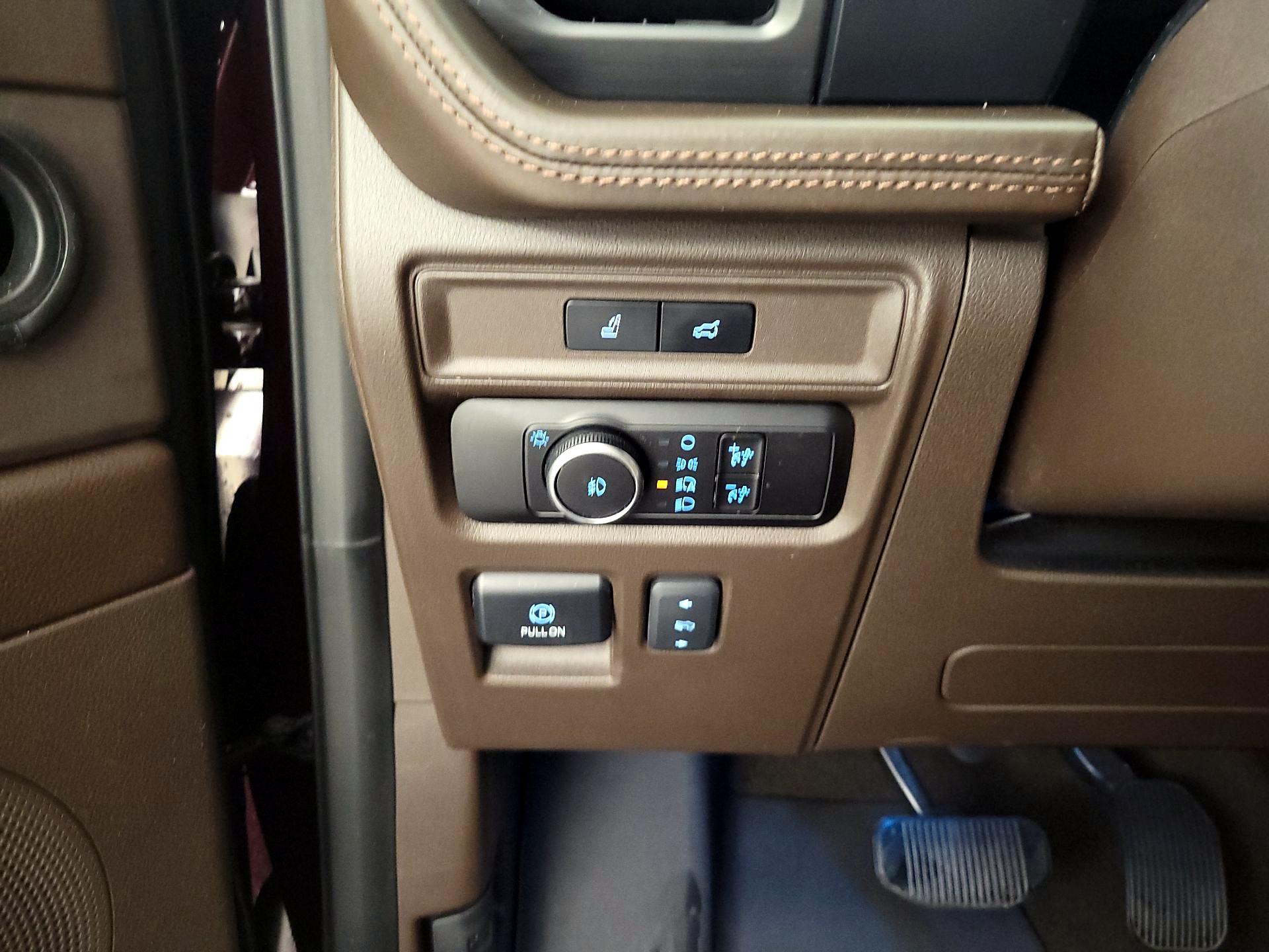 Thumbnail: 2023 Ford Expedition MAX - 13