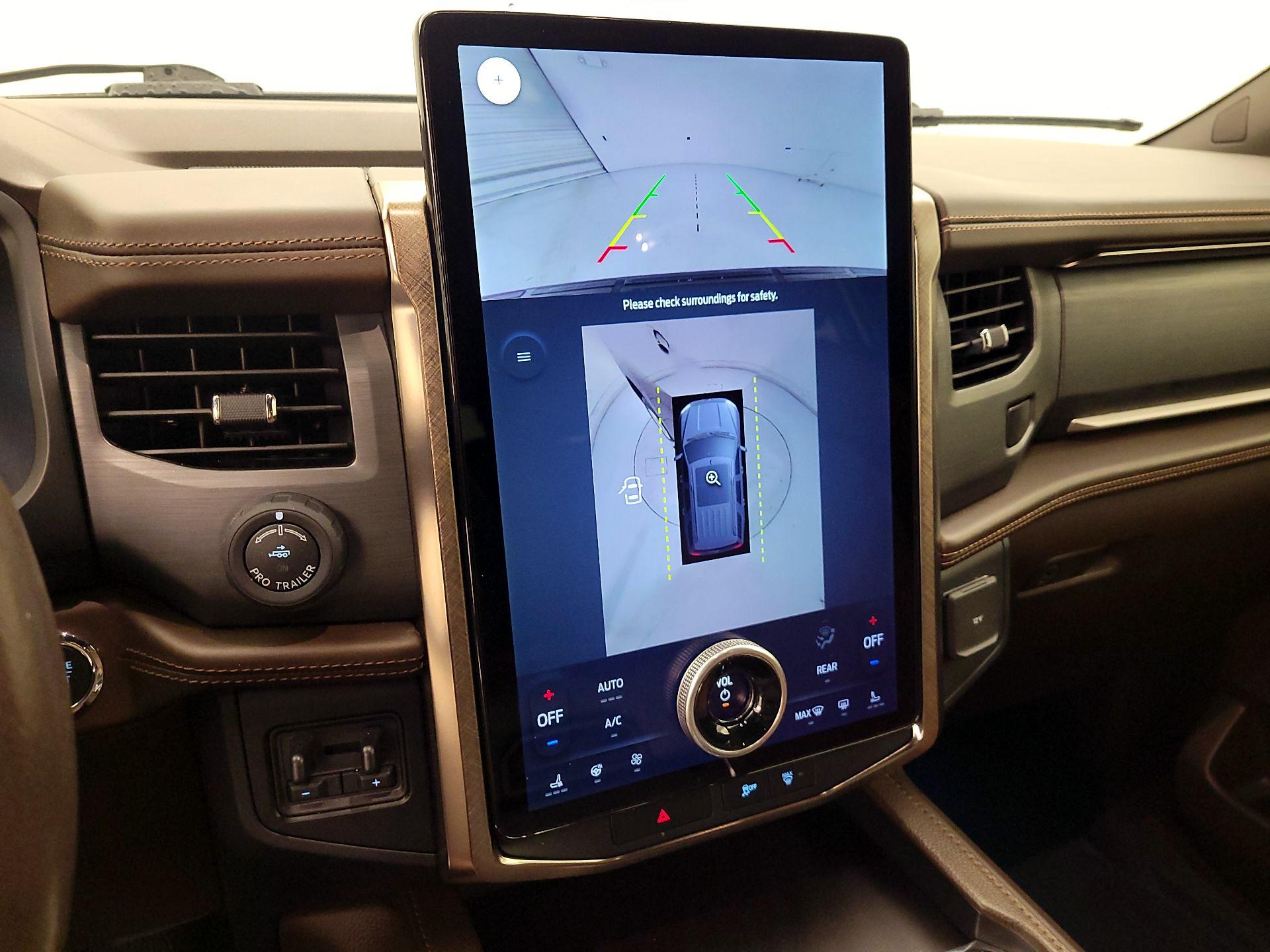 Thumbnail: 2023 Ford Expedition MAX - 14