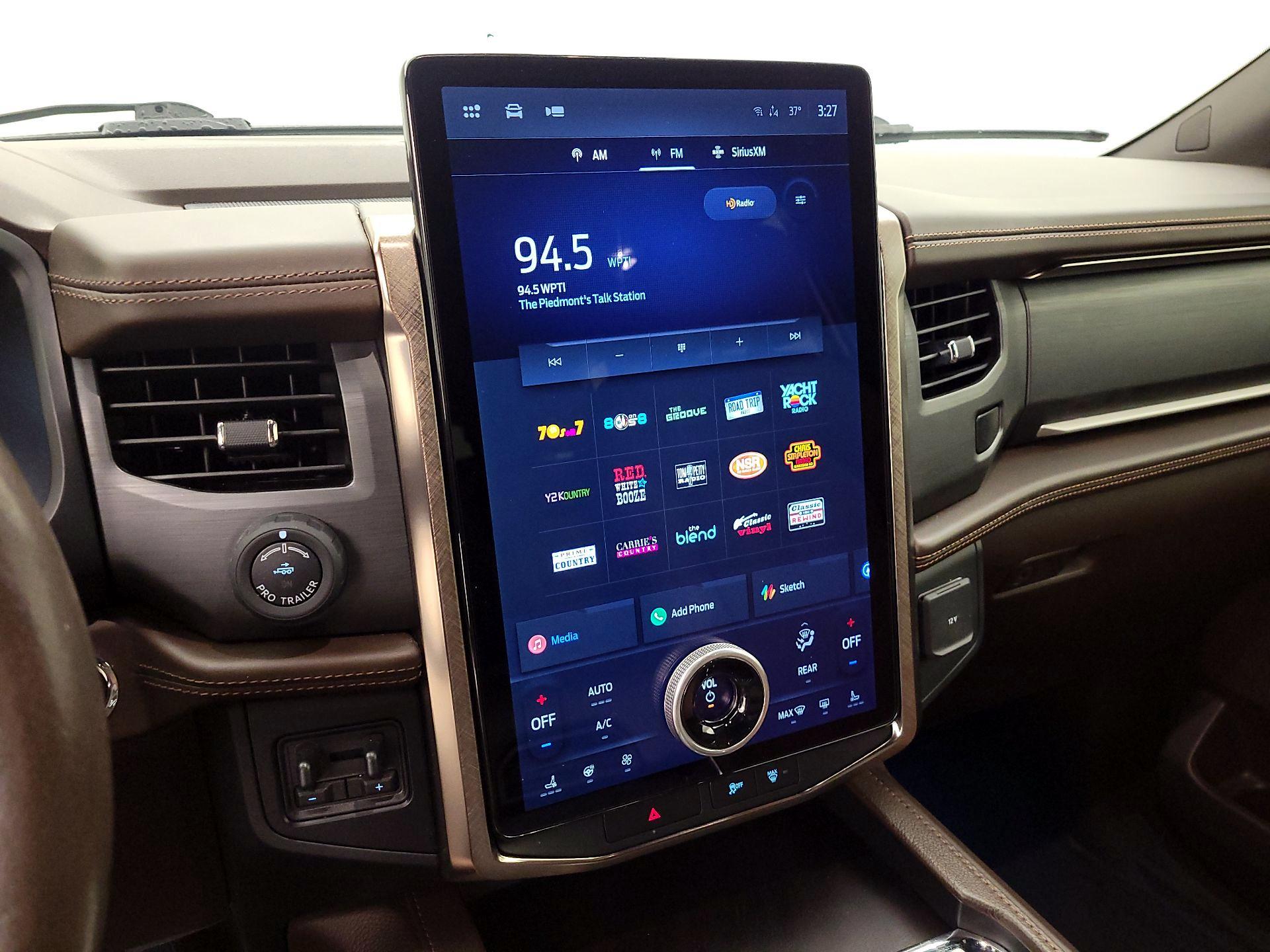 Thumbnail: 2023 Ford Expedition MAX - 15