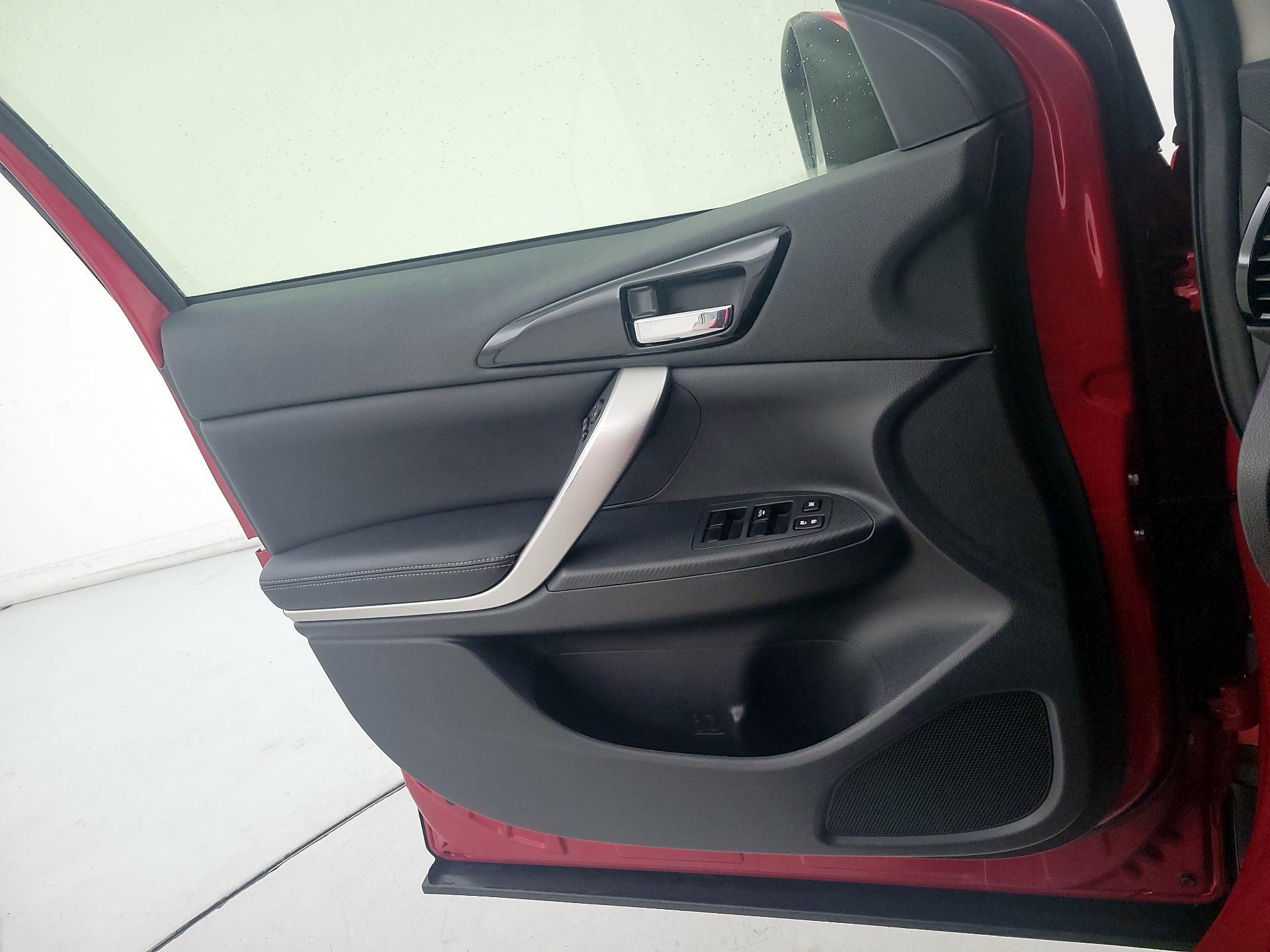 Thumbnail: 2022 Mitsubishi Eclipse Cross - 12