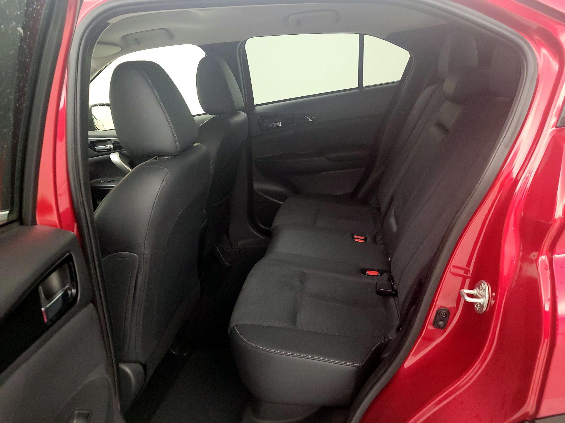 Thumbnail: 2022 Mitsubishi Eclipse Cross - 18