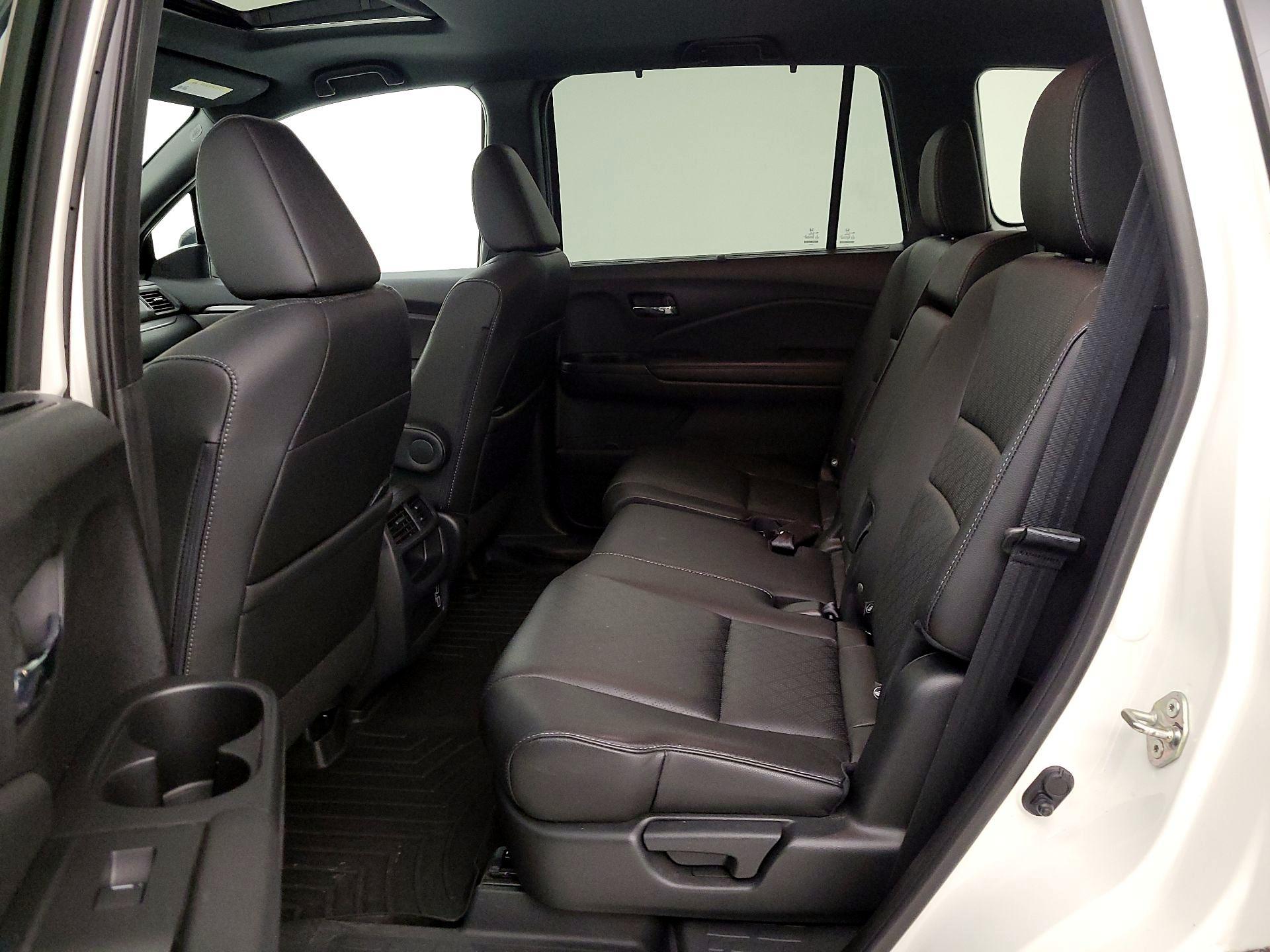 Thumbnail: 2019 Honda Passport - 20