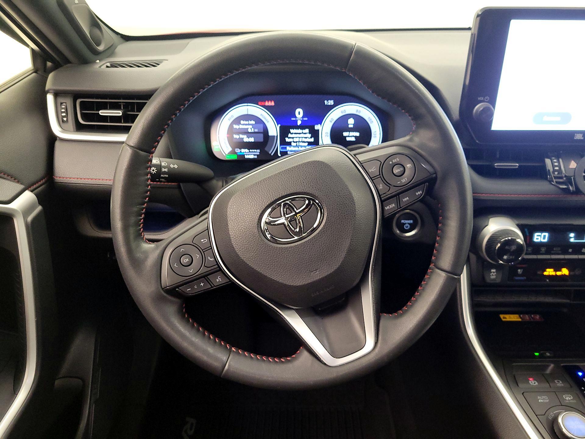 Thumbnail: 2024 Toyota RAV4 - 10