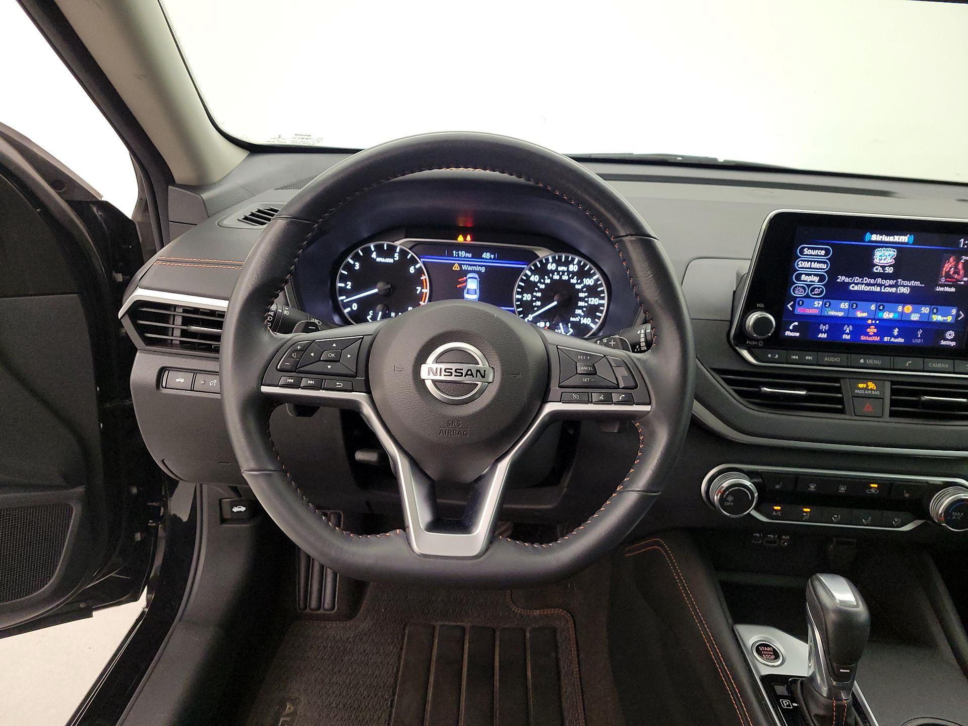 Thumbnail: 2022 Nissan Altima - 10