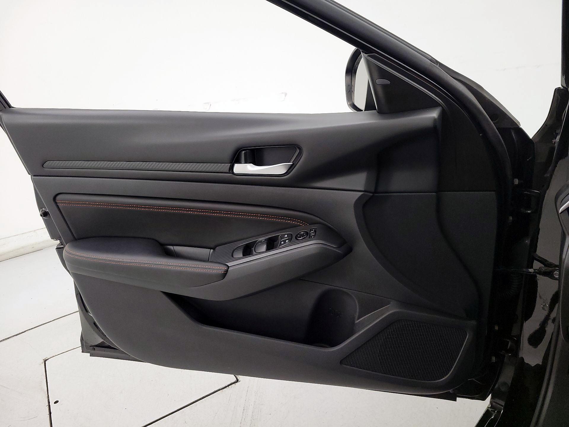 Thumbnail: 2022 Nissan Altima - 12