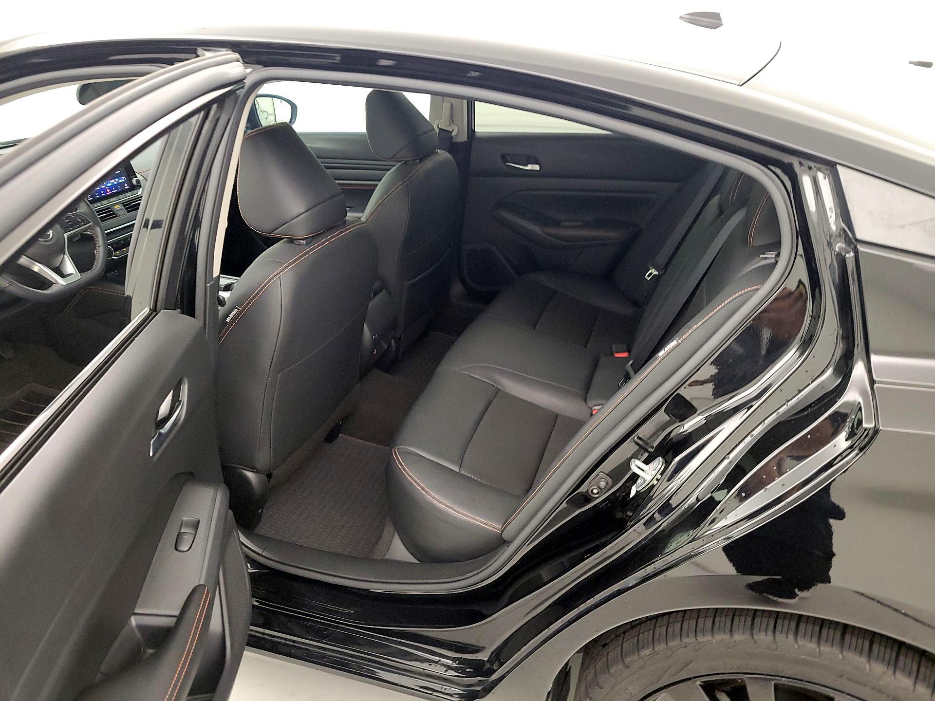 Thumbnail: 2022 Nissan Altima - 20