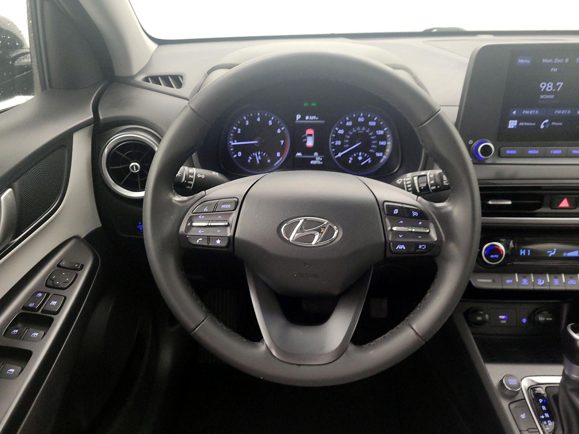 Thumbnail: 2022 Hyundai Kona - 10