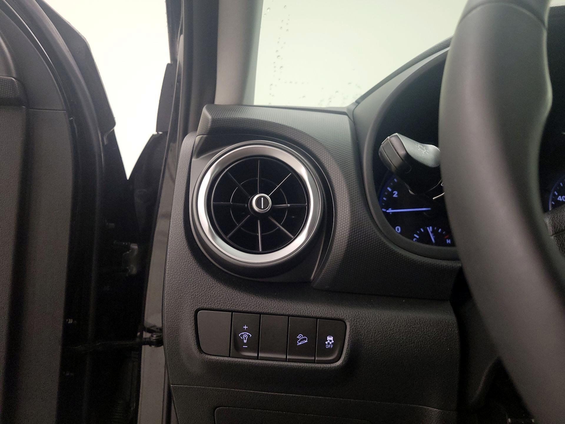 Thumbnail: 2022 Hyundai Kona - 13