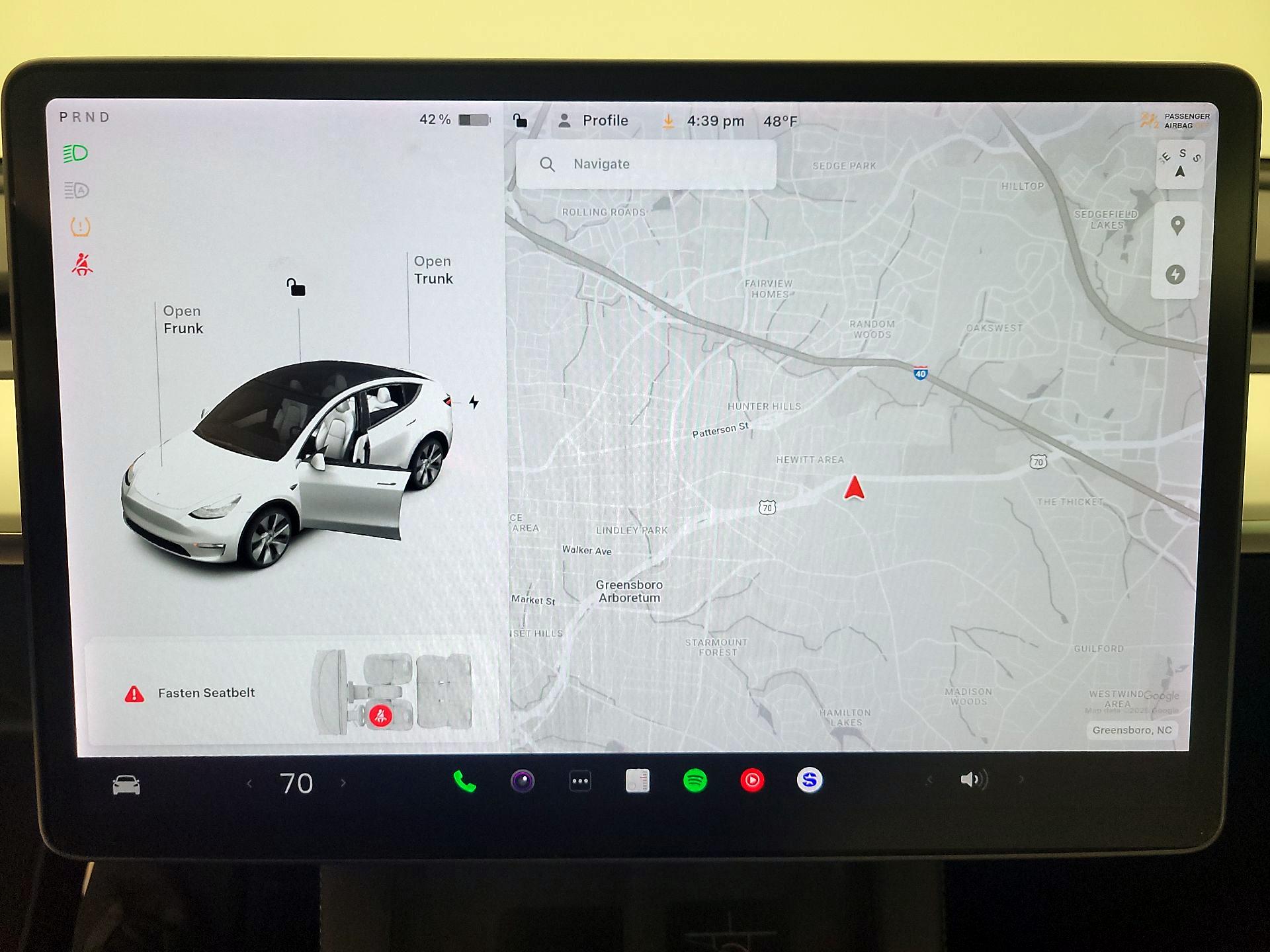 Thumbnail: 2022 Tesla Model Y - 14