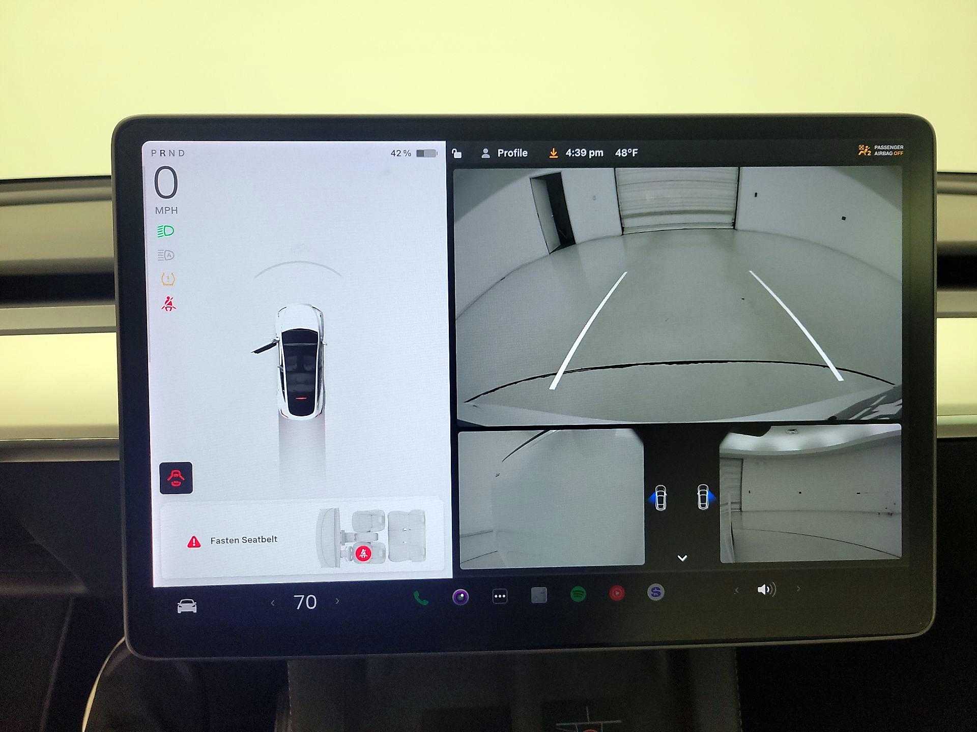 Thumbnail: 2022 Tesla Model Y - 15