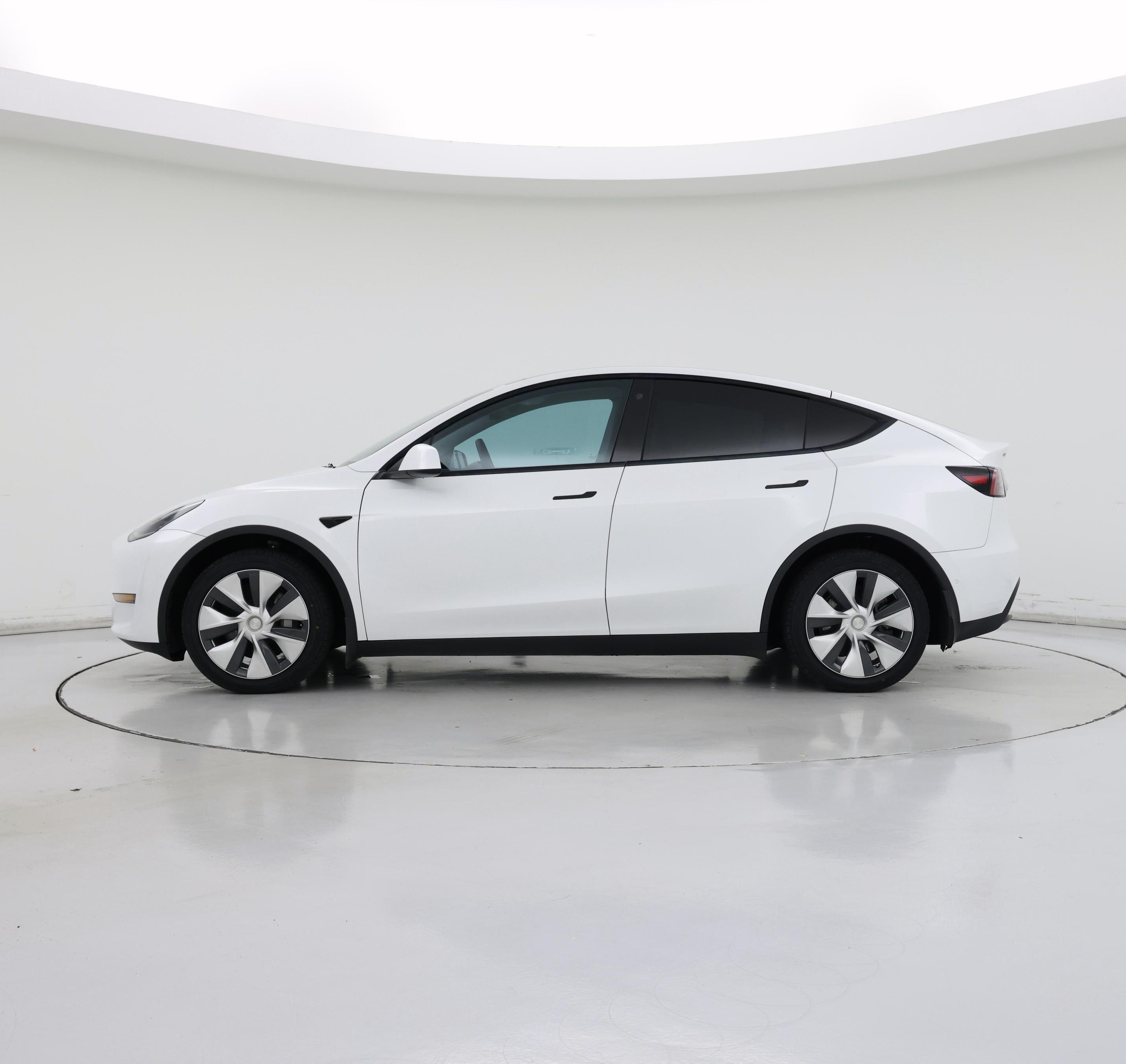 Thumbnail: 2022 Tesla Model Y - 3