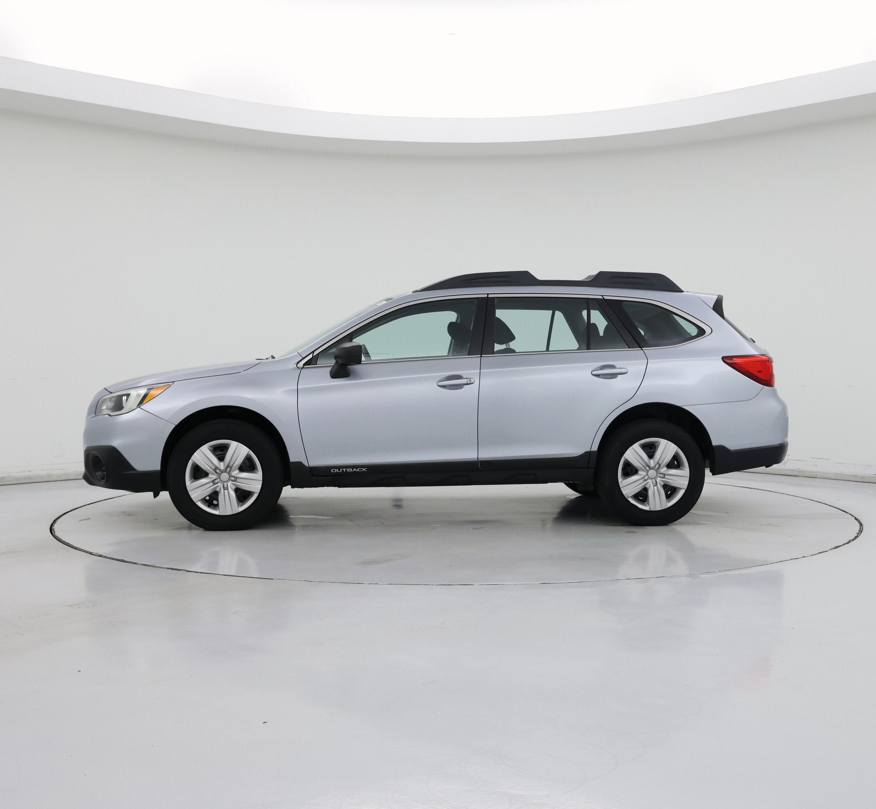 Thumbnail: 2015 Subaru Outback - 3