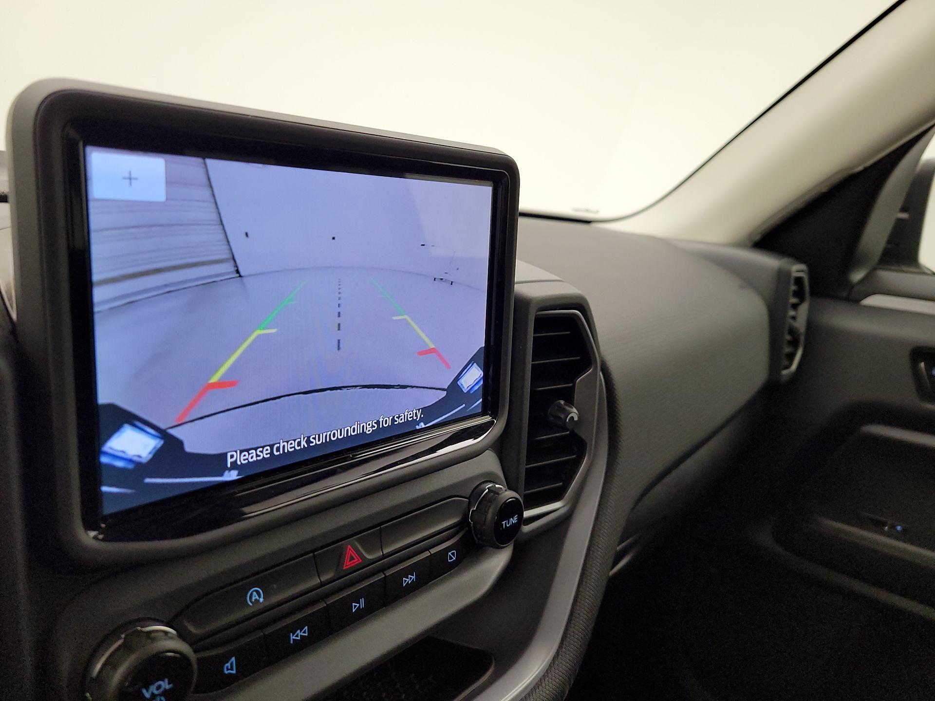 Thumbnail: 2022 Ford Bronco Sport - 13