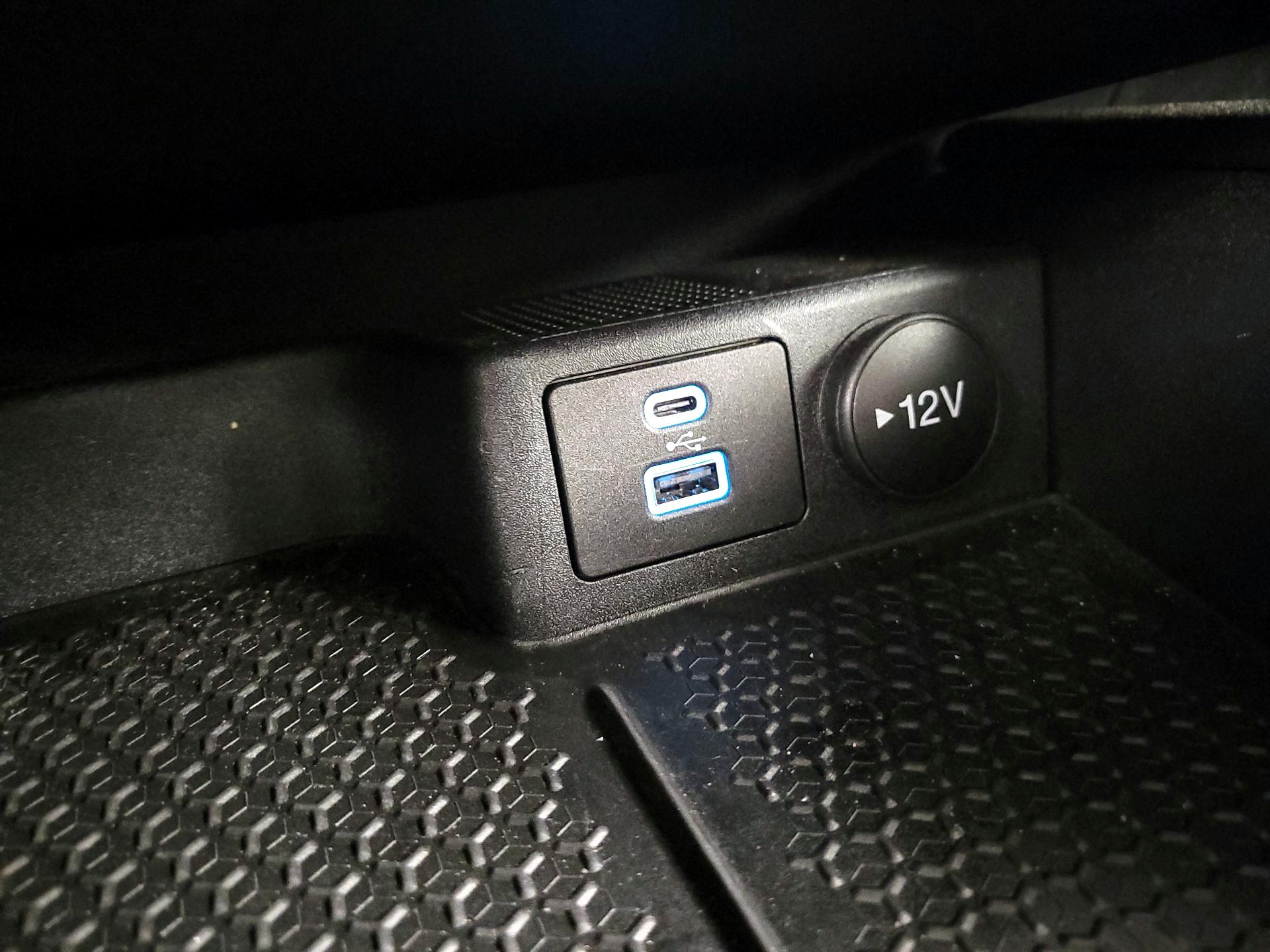 Thumbnail: 2022 Ford Bronco Sport - 17