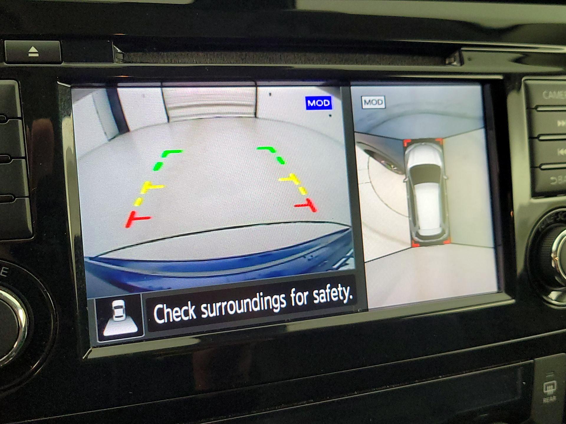 Thumbnail: 2018 Nissan Rogue - 15