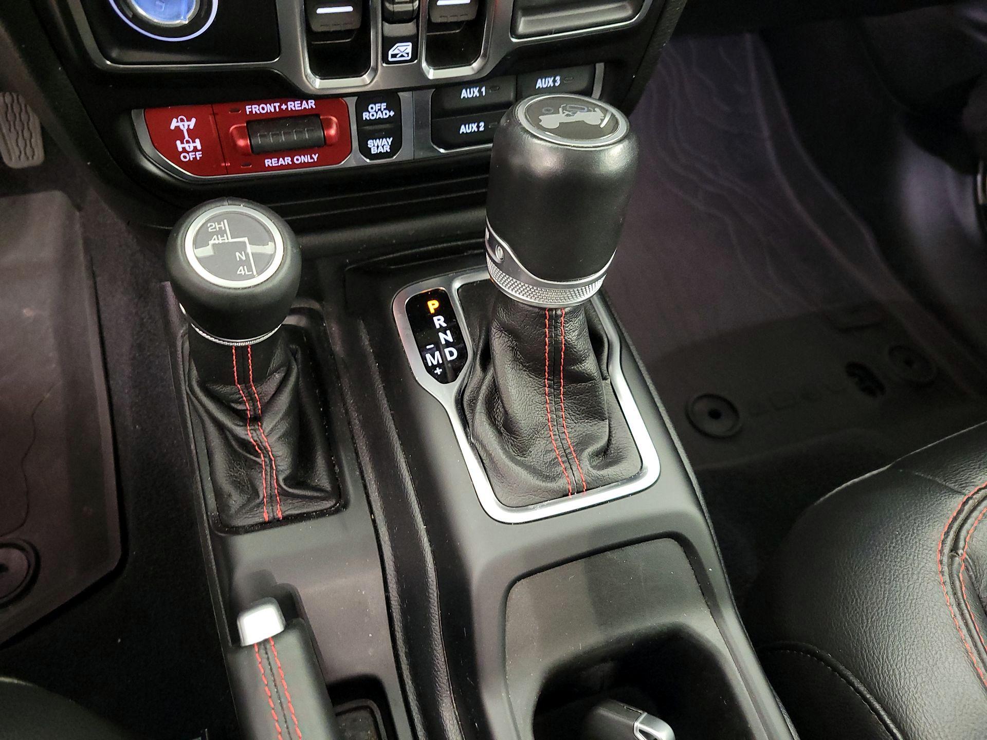 Thumbnail: 2021 Jeep Wrangler - 18