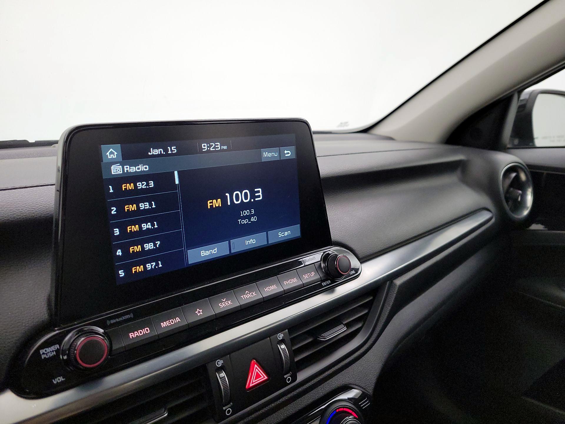 Thumbnail: 2019 Kia Forte - 14