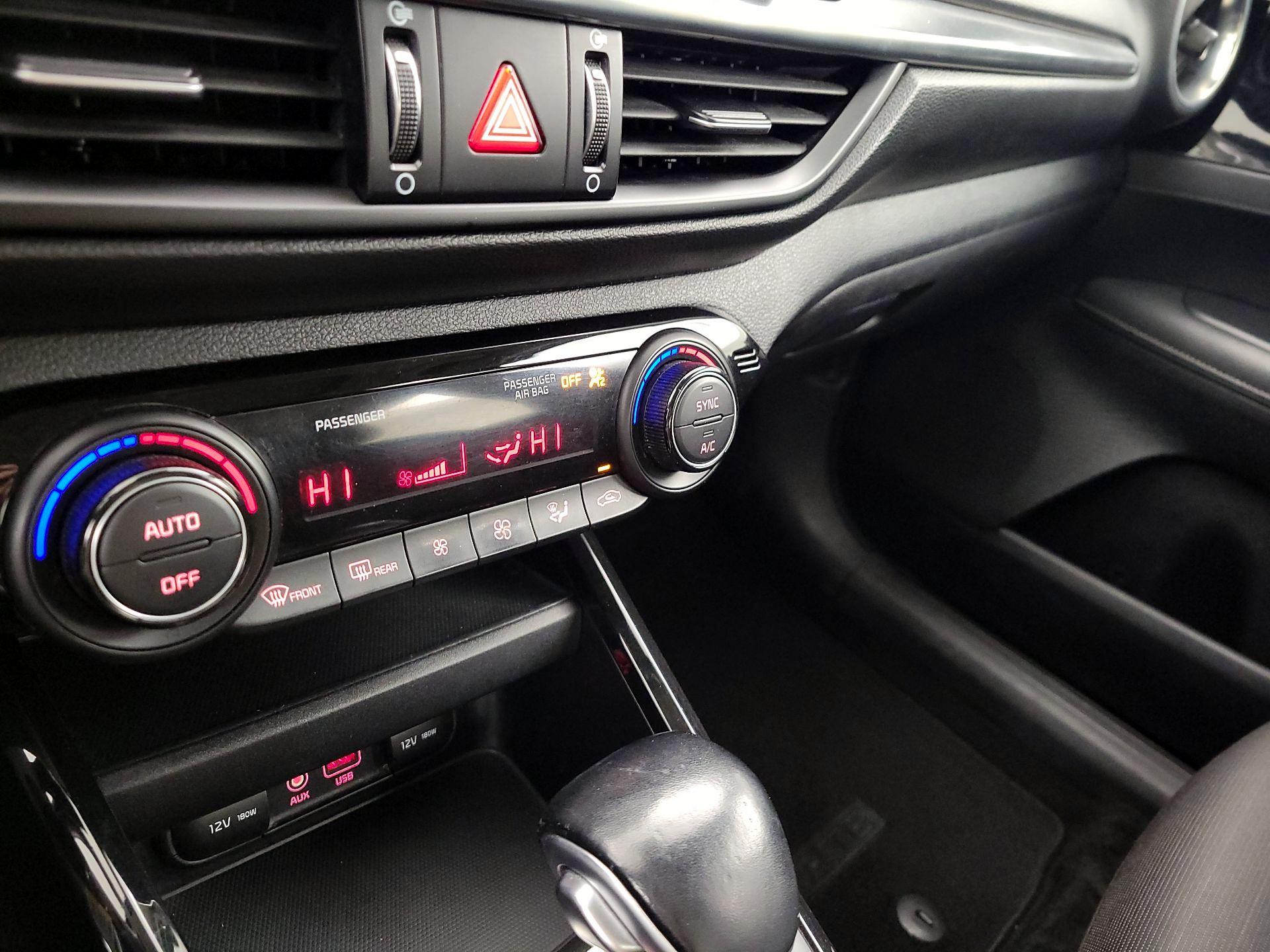 Thumbnail: 2019 Kia Forte - 15