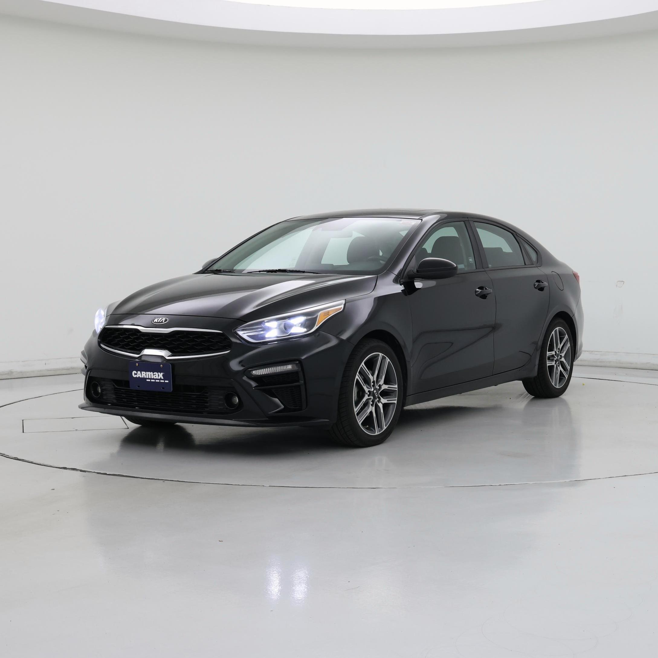 Thumbnail: 2019 Kia Forte - 4