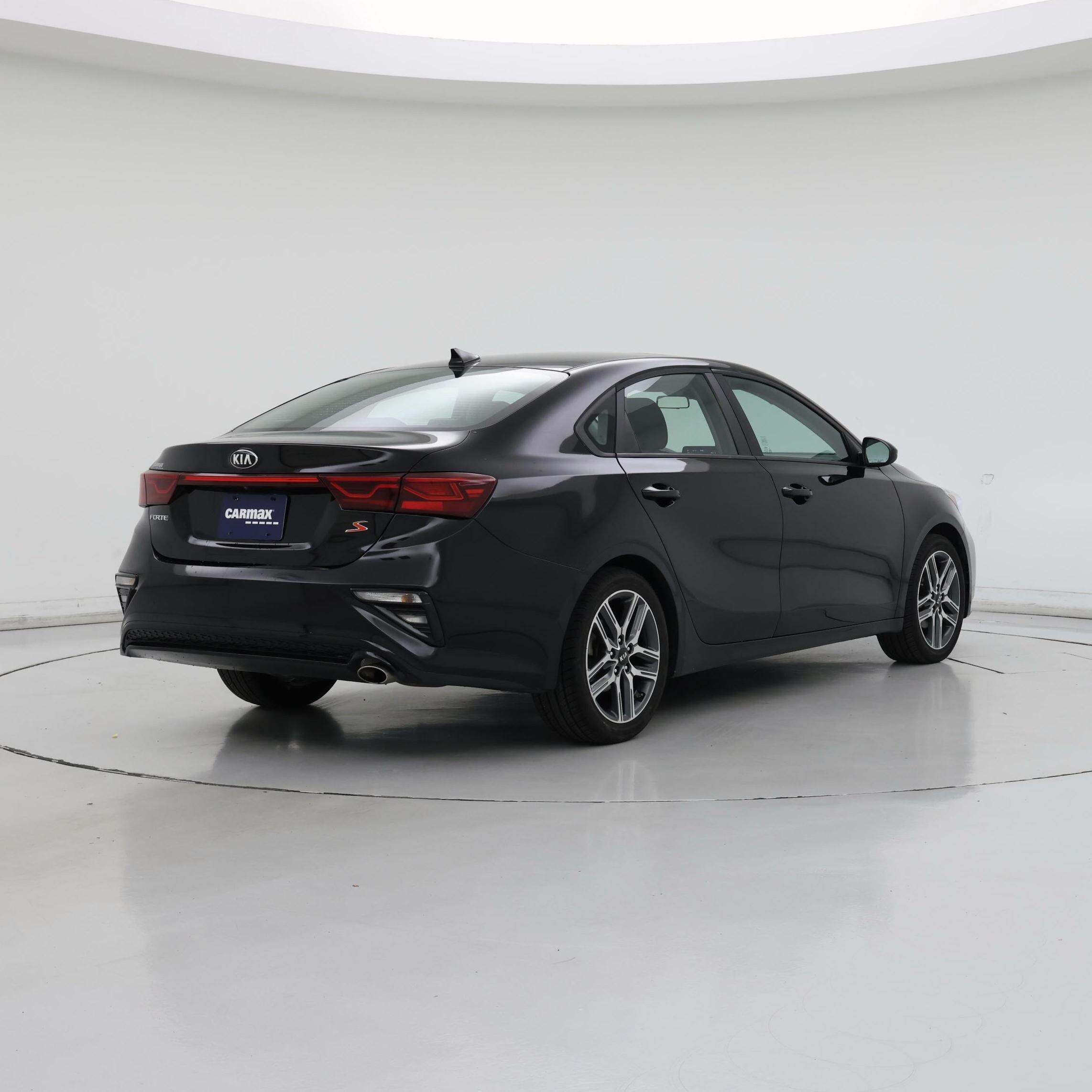 Thumbnail: 2019 Kia Forte - 8