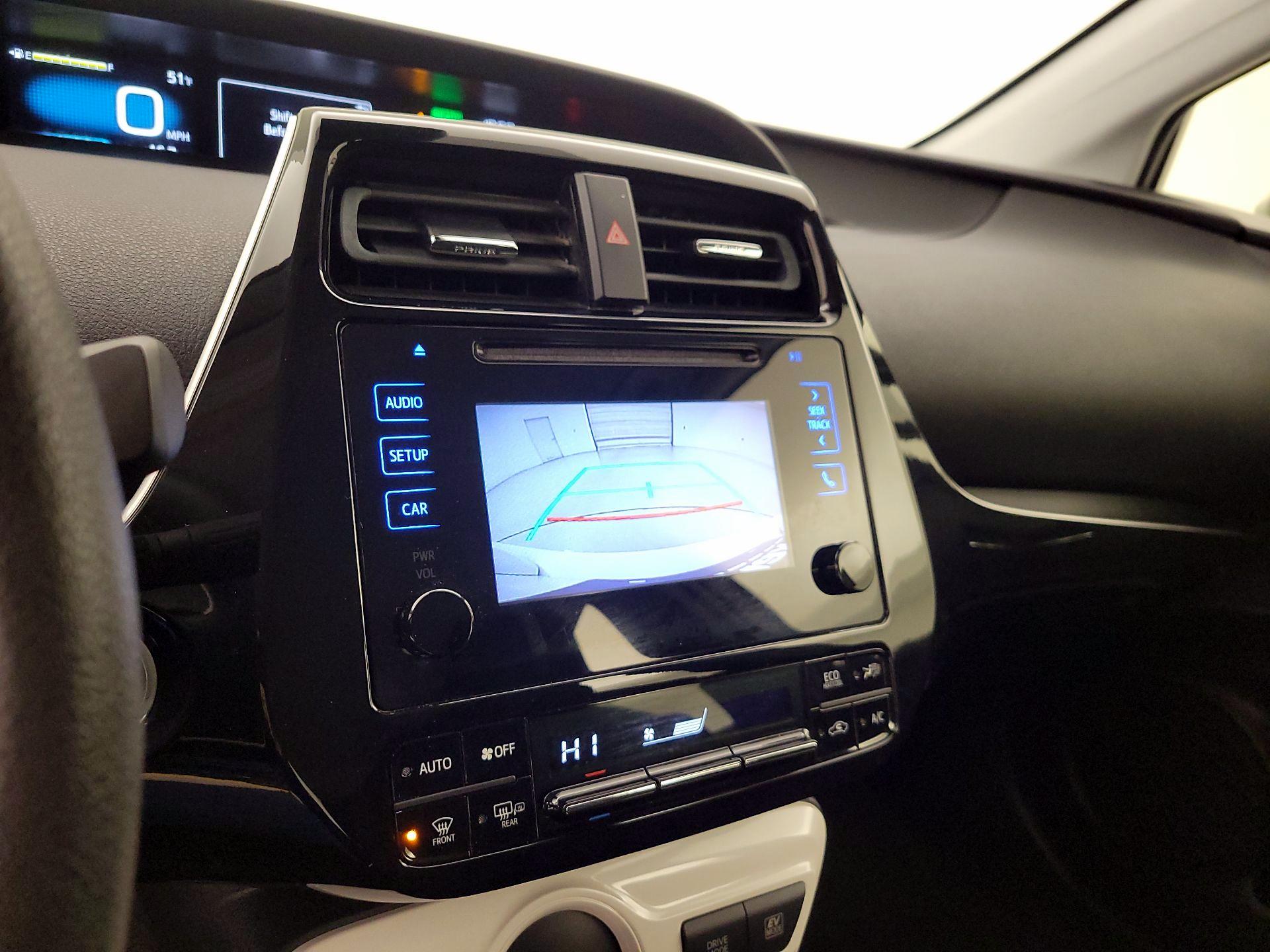 Thumbnail: 2017 Toyota Prius - 14