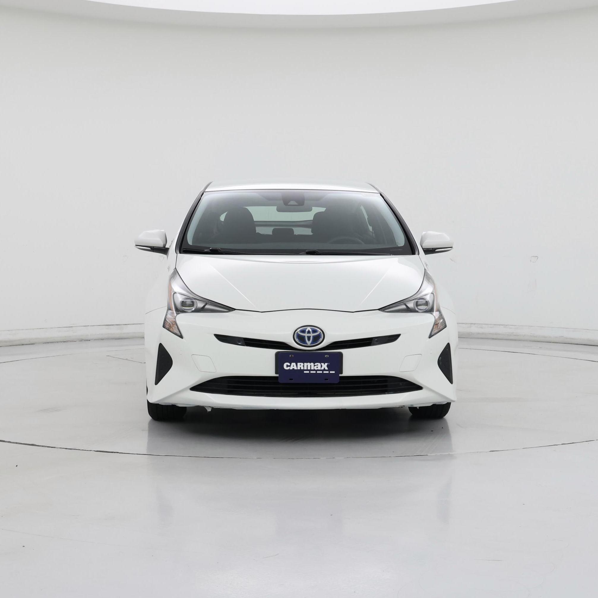 Thumbnail: 2017 Toyota Prius - 5