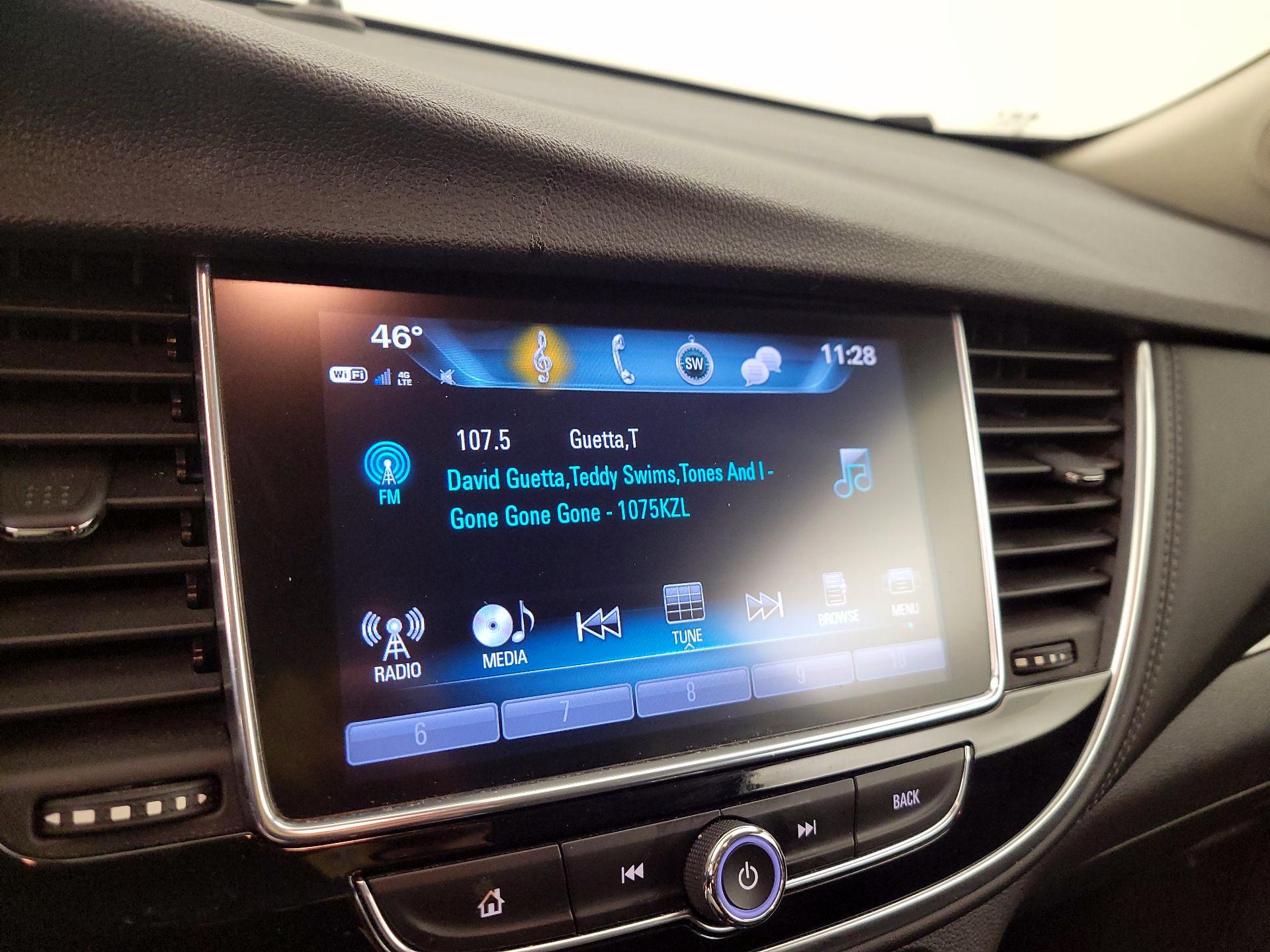 Thumbnail: 2018 Buick Encore - 15