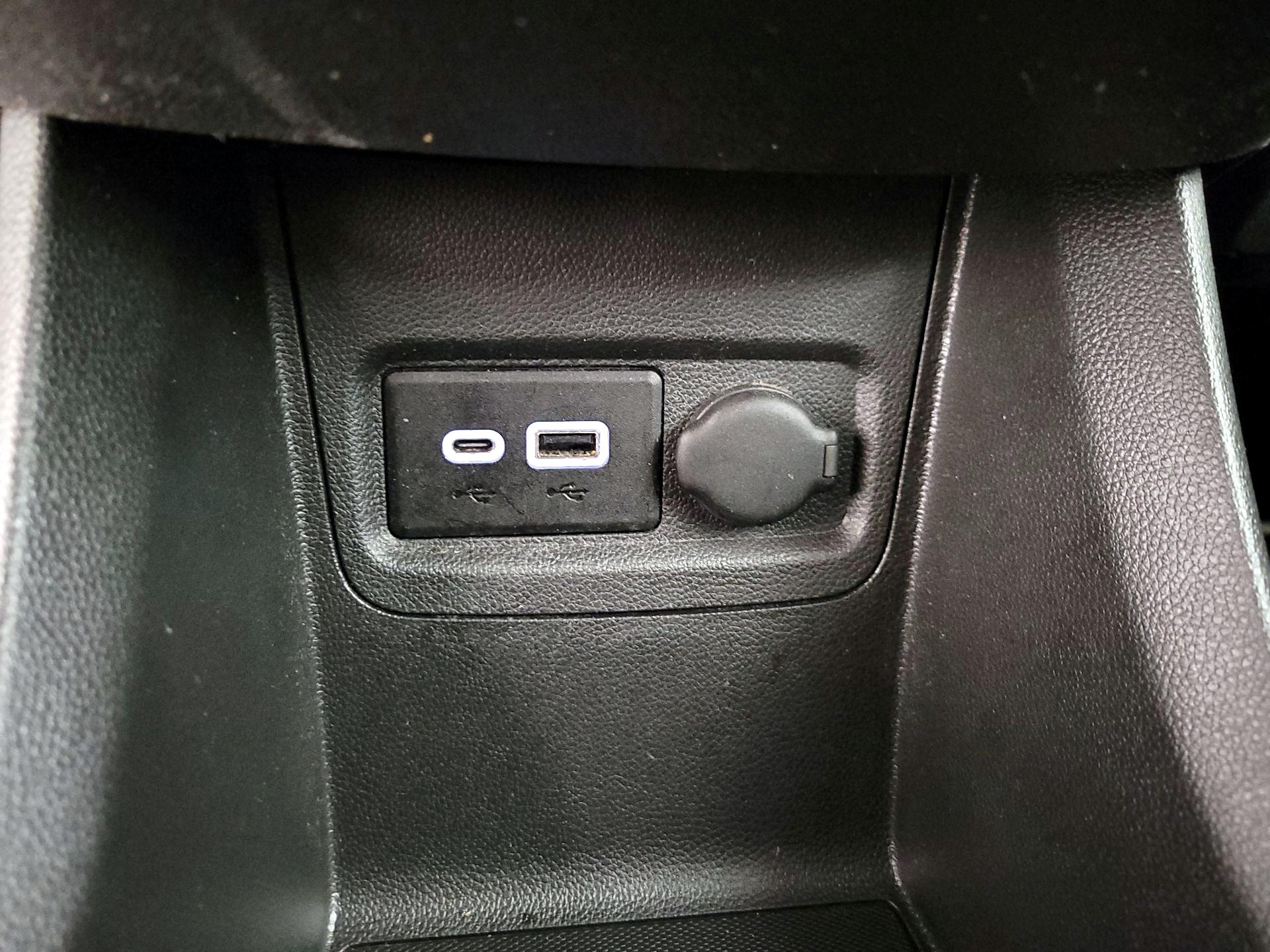 Thumbnail: 2019 Chevrolet Spark - 18