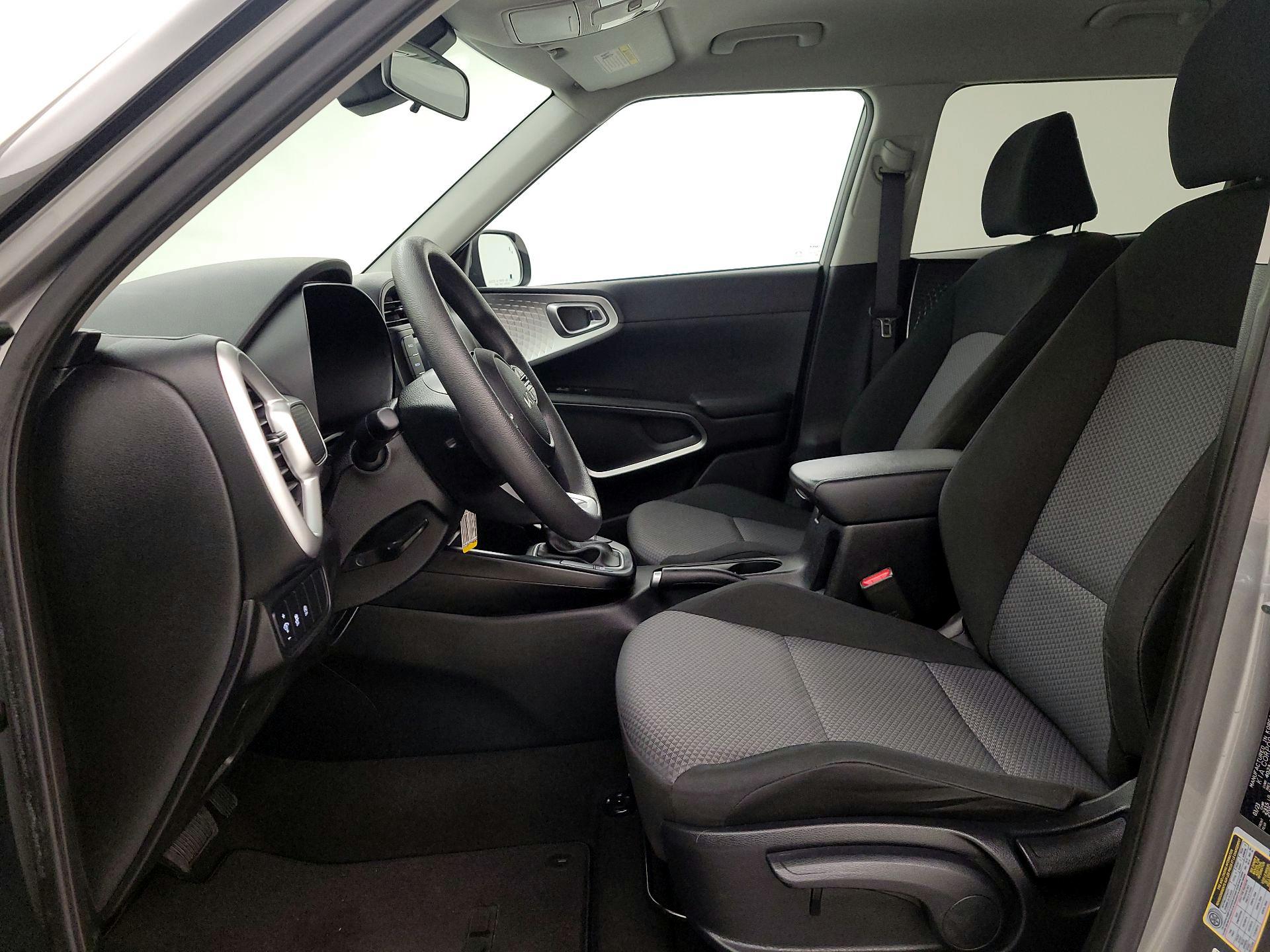 Thumbnail: 2023 Kia Soul - 11