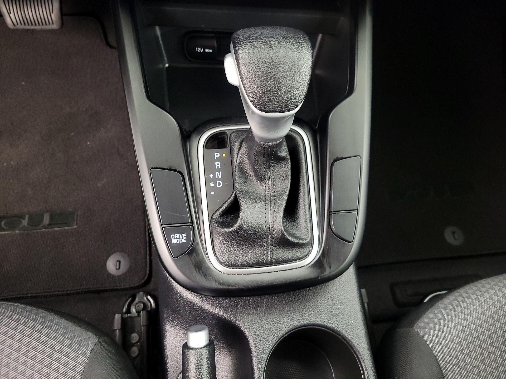 Thumbnail: 2023 Kia Soul - 17