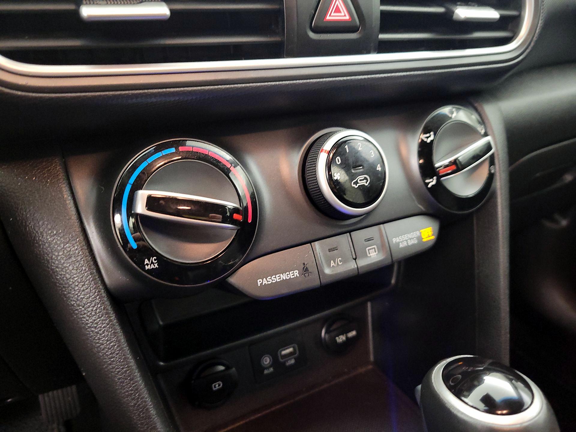 Thumbnail: 2021 Hyundai Kona - 16