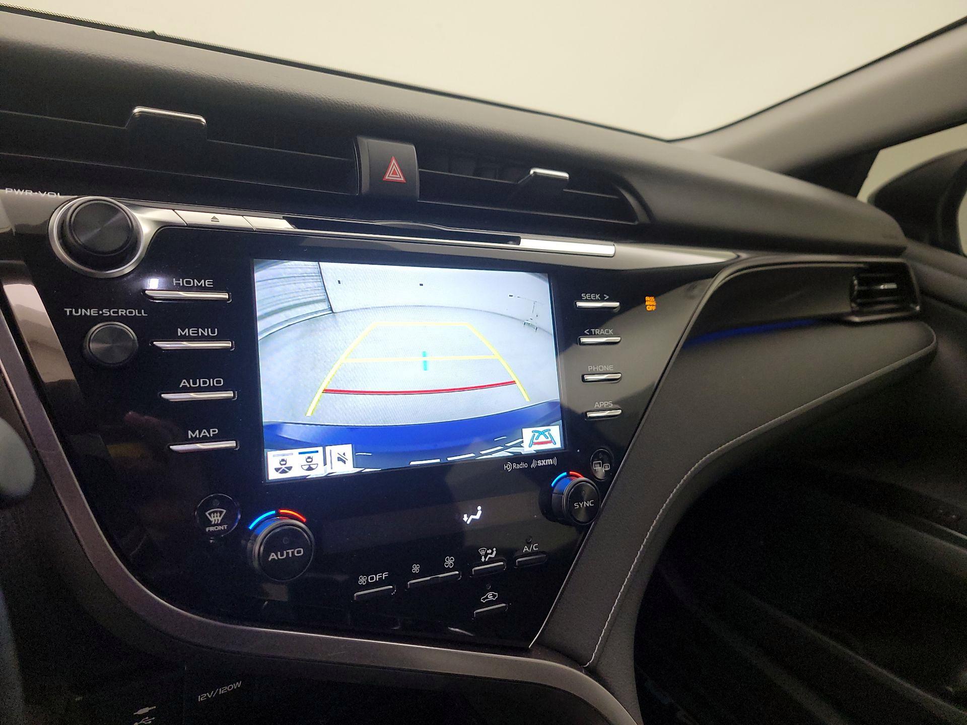 Thumbnail: 2019 Toyota Camry - 14