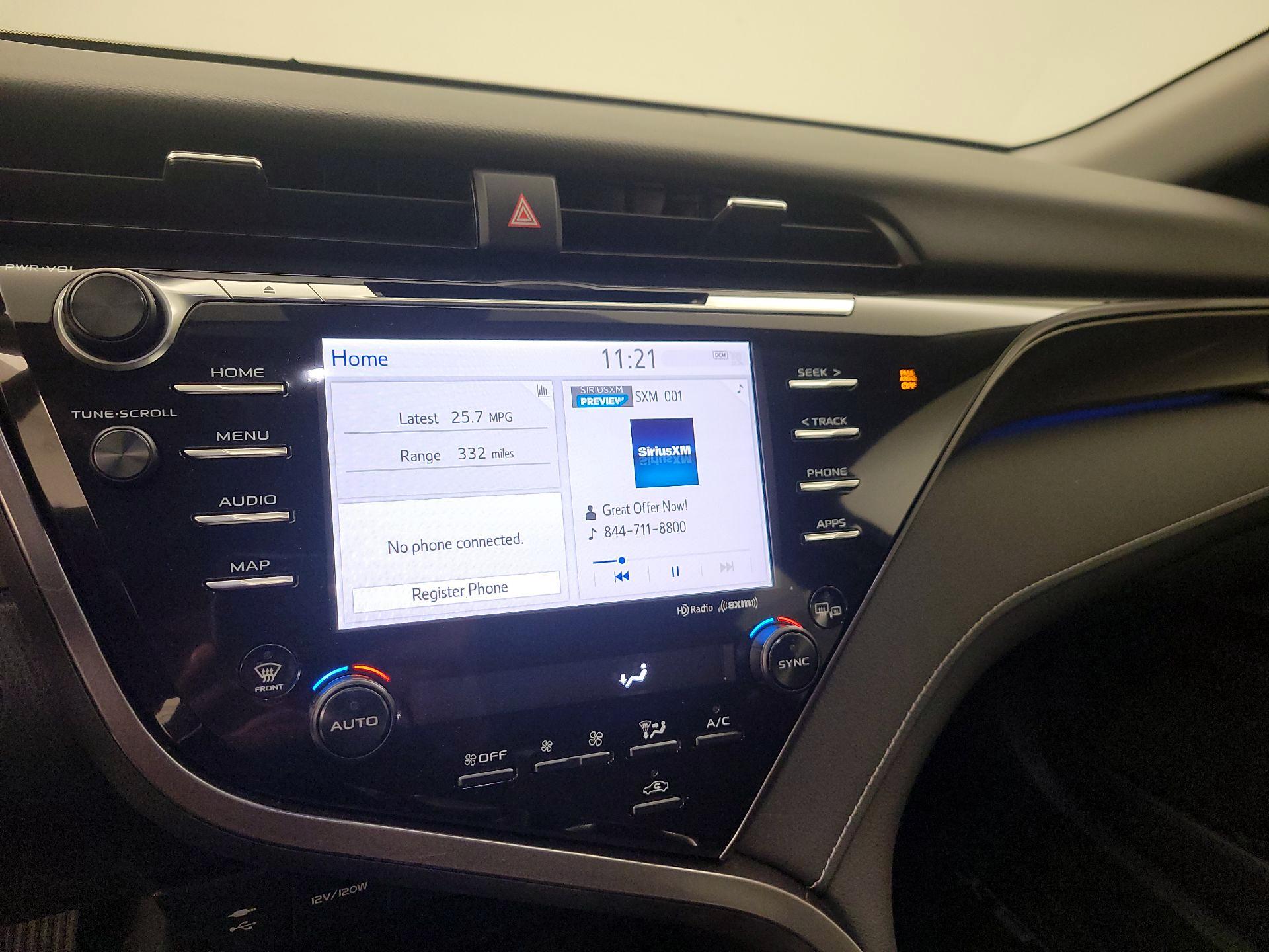 Thumbnail: 2019 Toyota Camry - 15