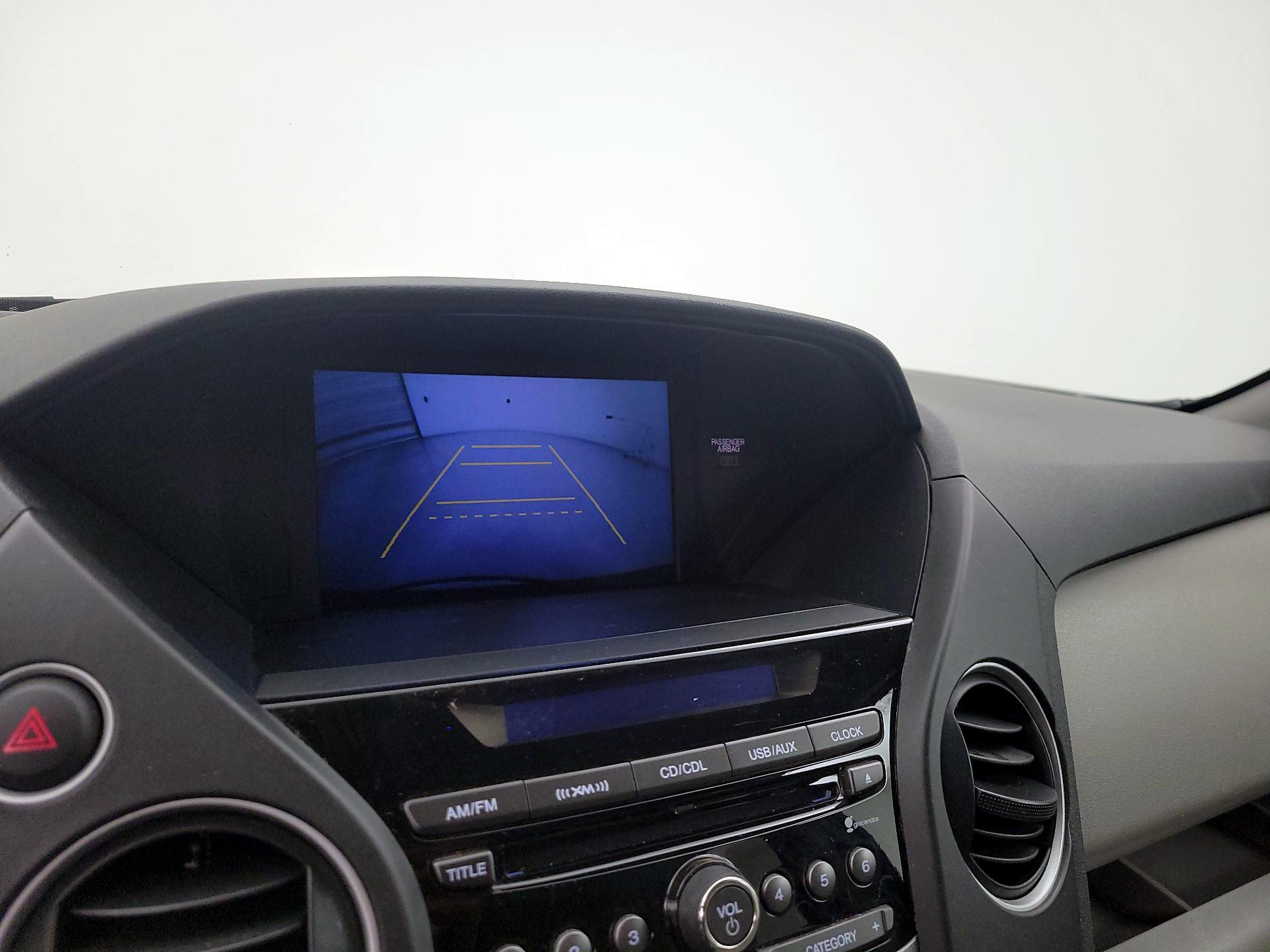 Thumbnail: 2015 Honda Pilot - 14