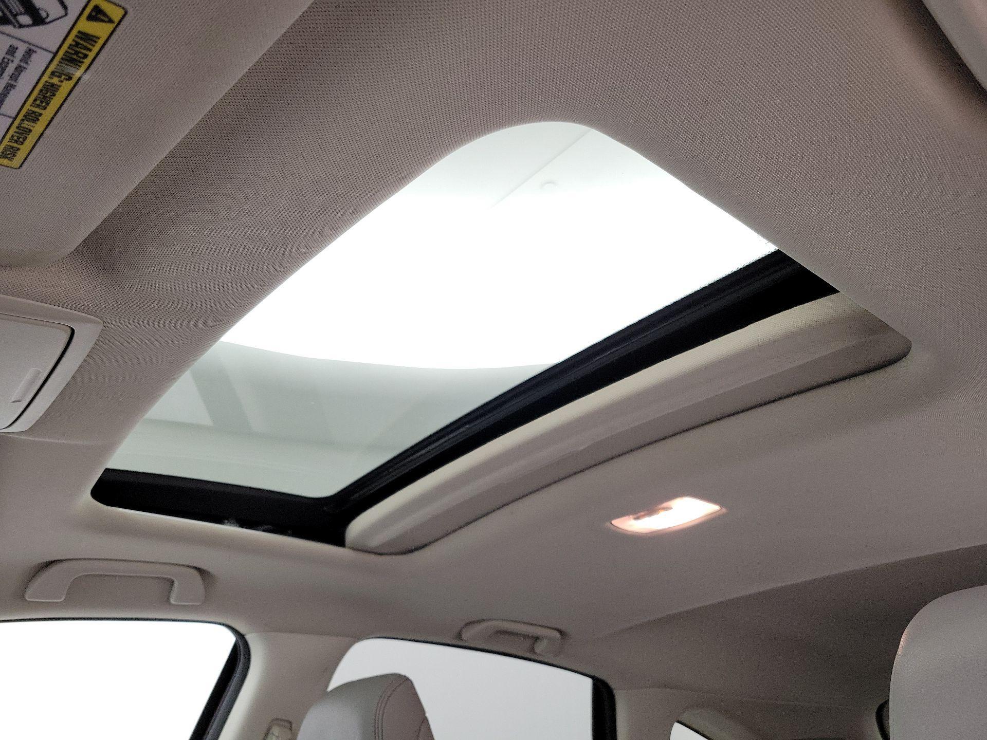 Thumbnail: 2015 Honda CR-V - 20