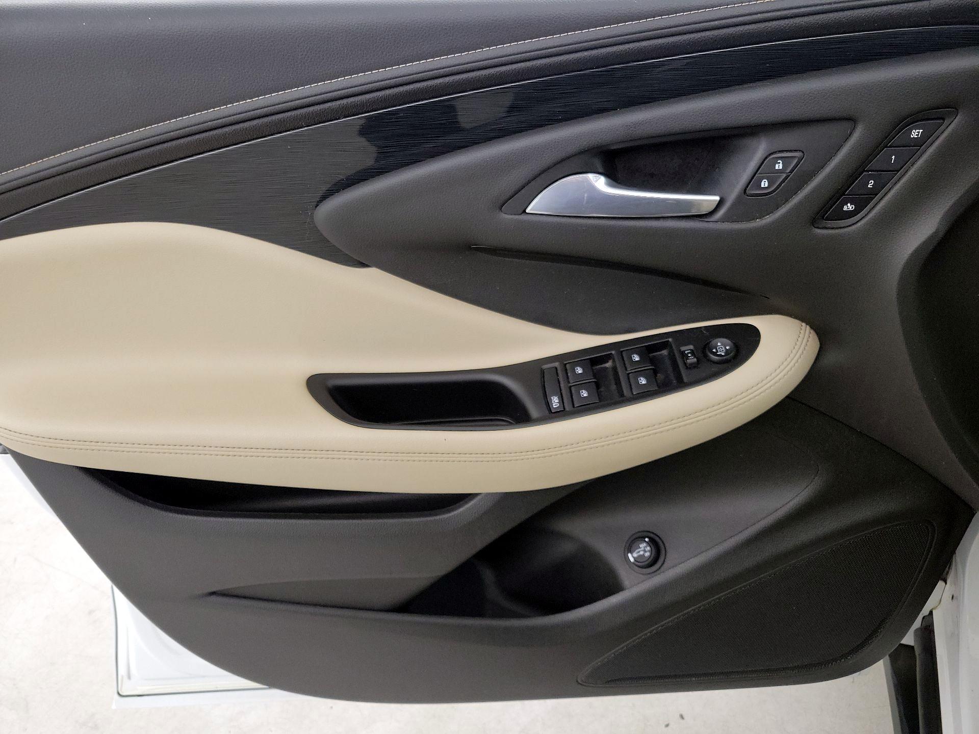 Thumbnail: 2018 Buick Envision - 12