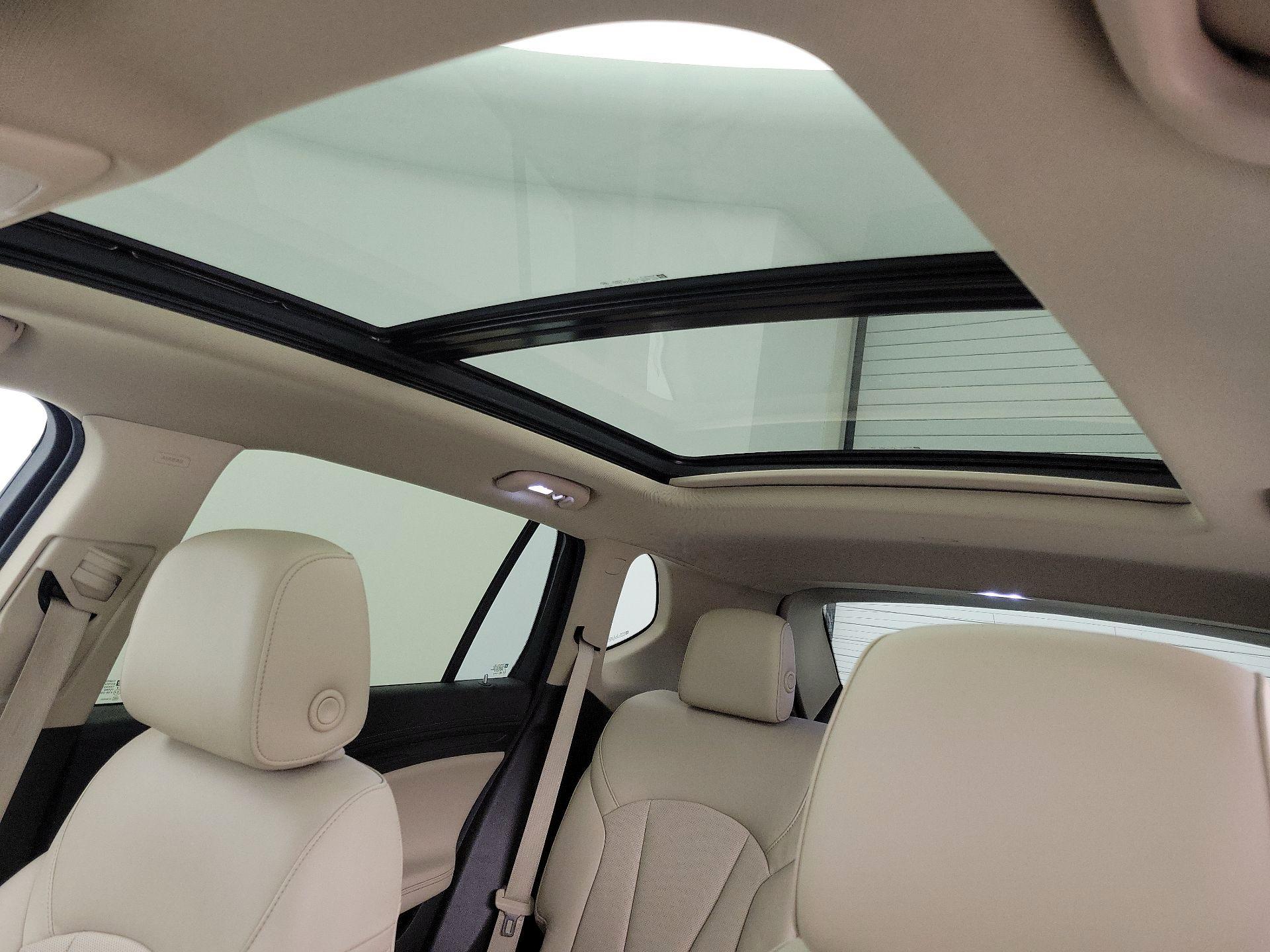 Thumbnail: 2018 Buick Envision - 19