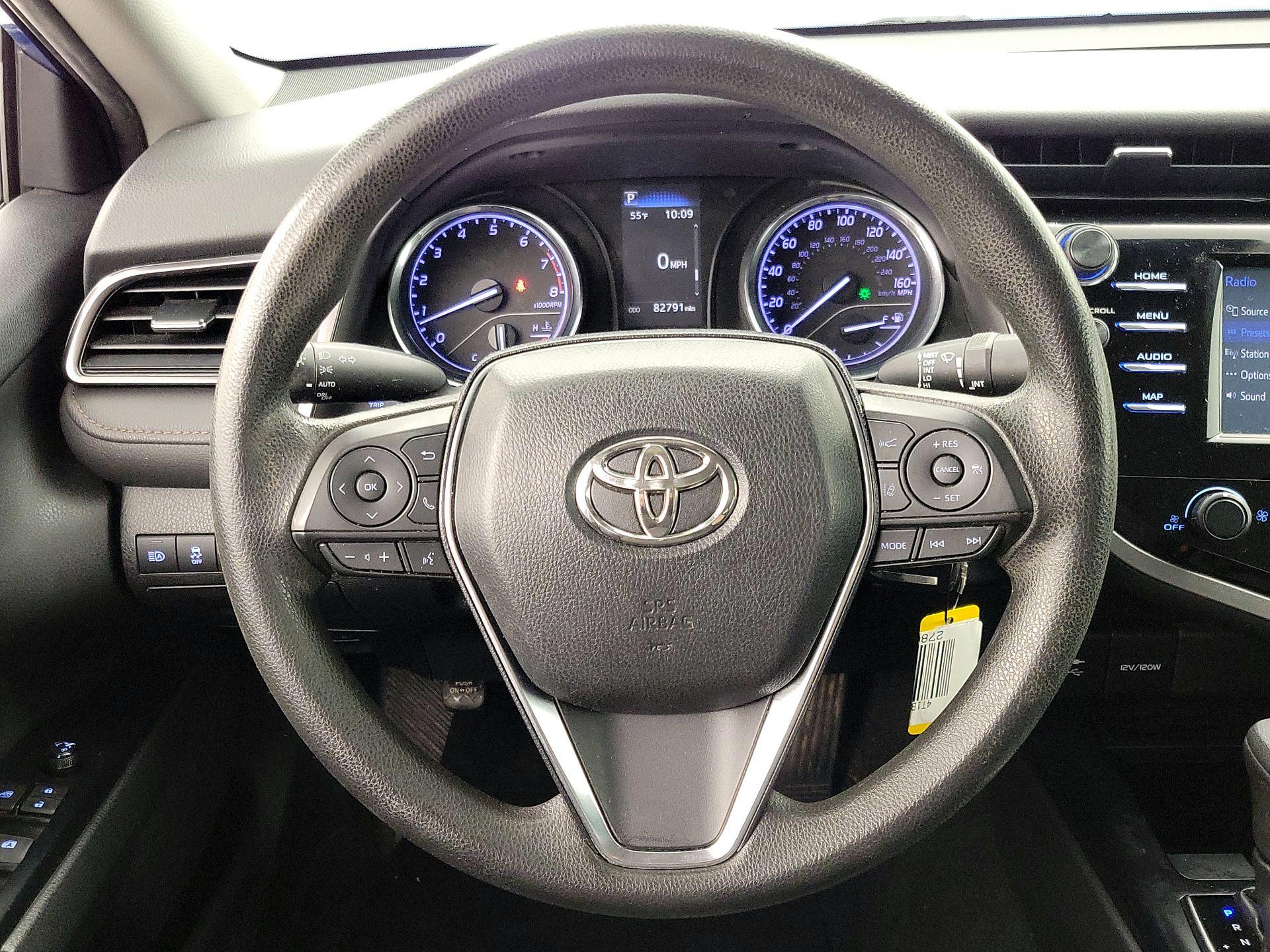 Thumbnail: 2019 Toyota Camry - 10