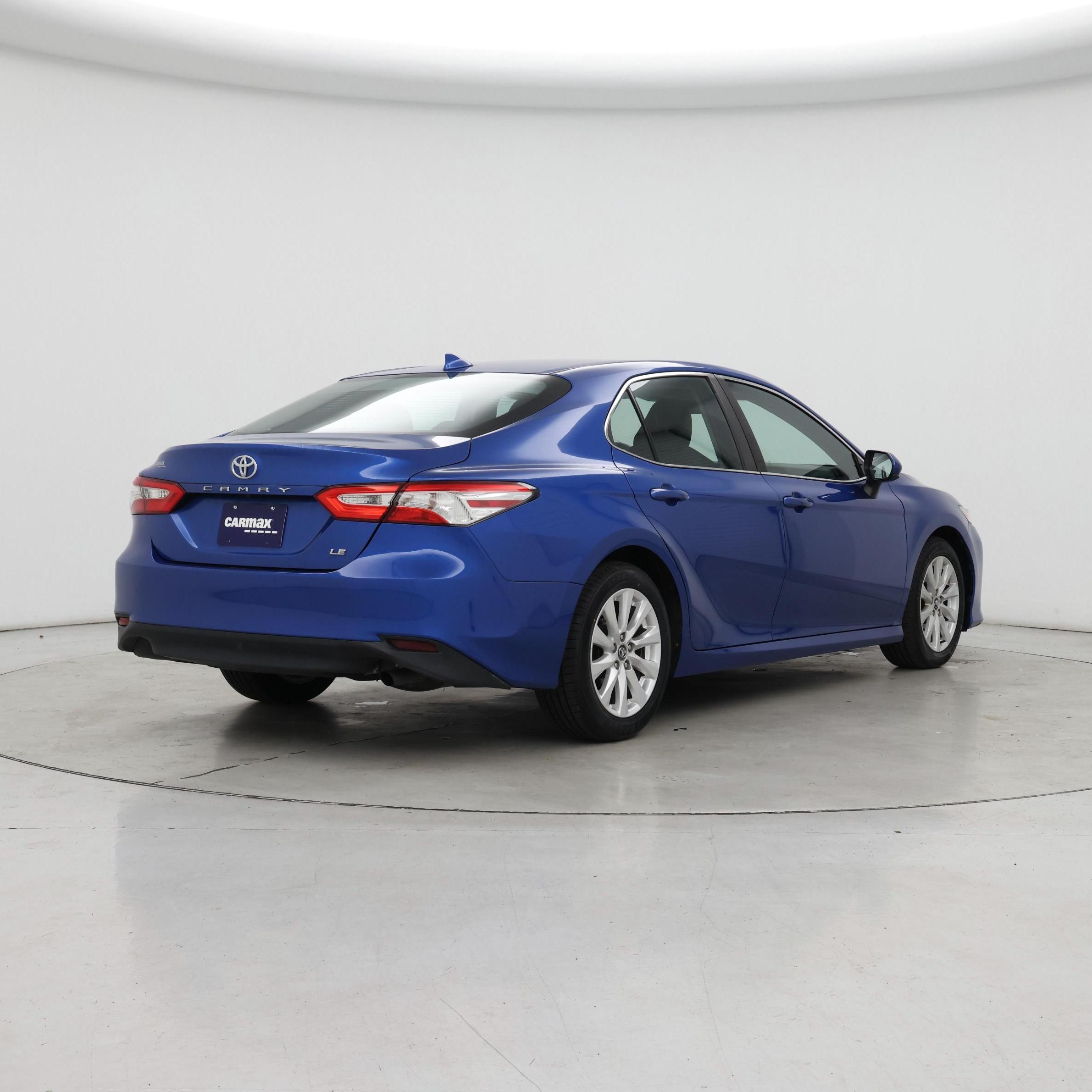 Thumbnail: 2019 Toyota Camry - 8