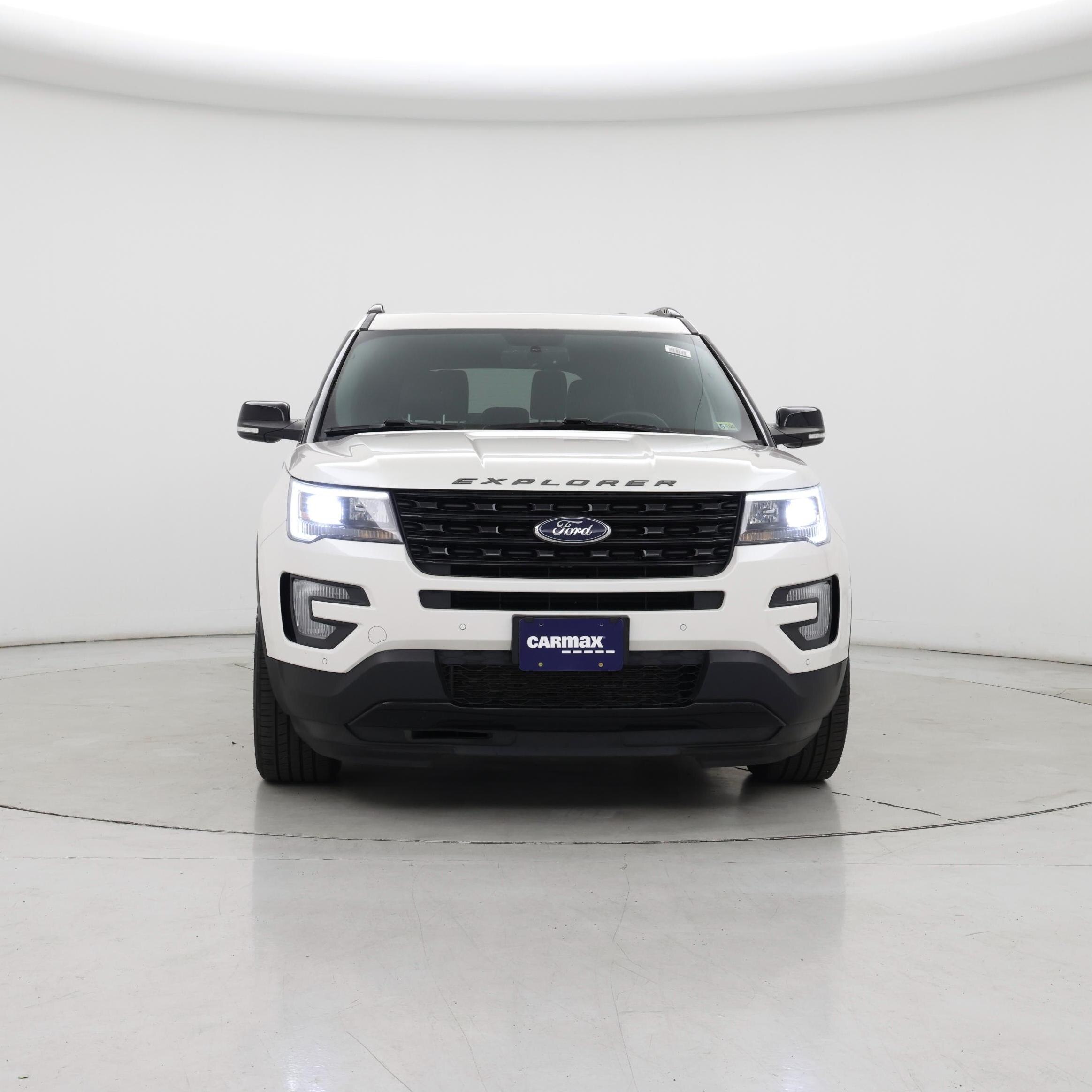 Thumbnail: 2017 Ford Explorer - 5