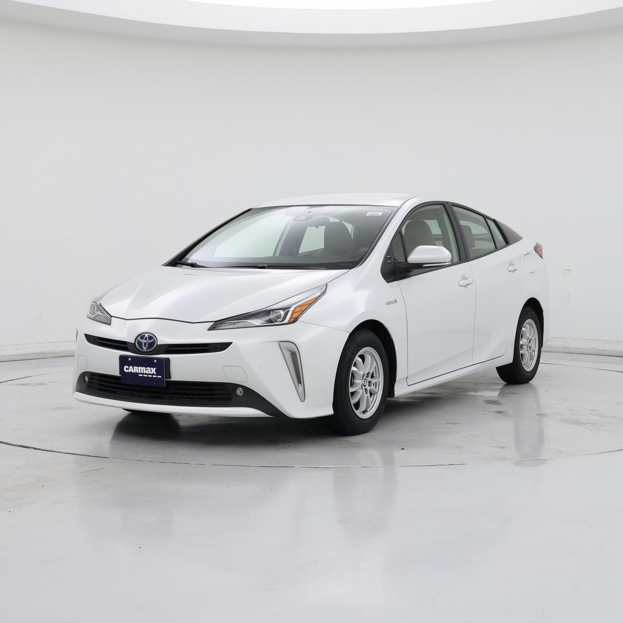 Thumbnail: 2022 Toyota Prius - 4