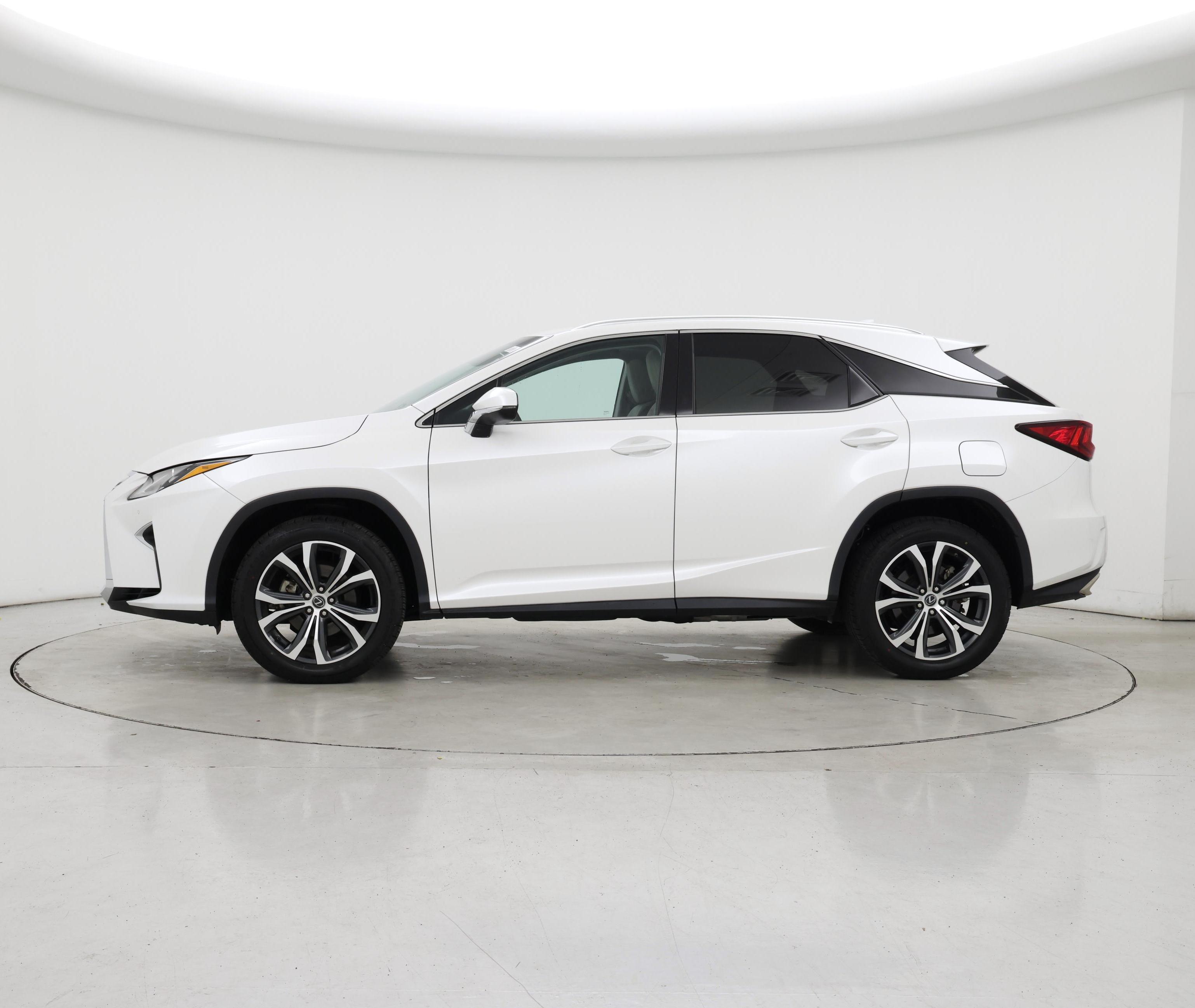 Thumbnail: 2019 Lexus RX - 3