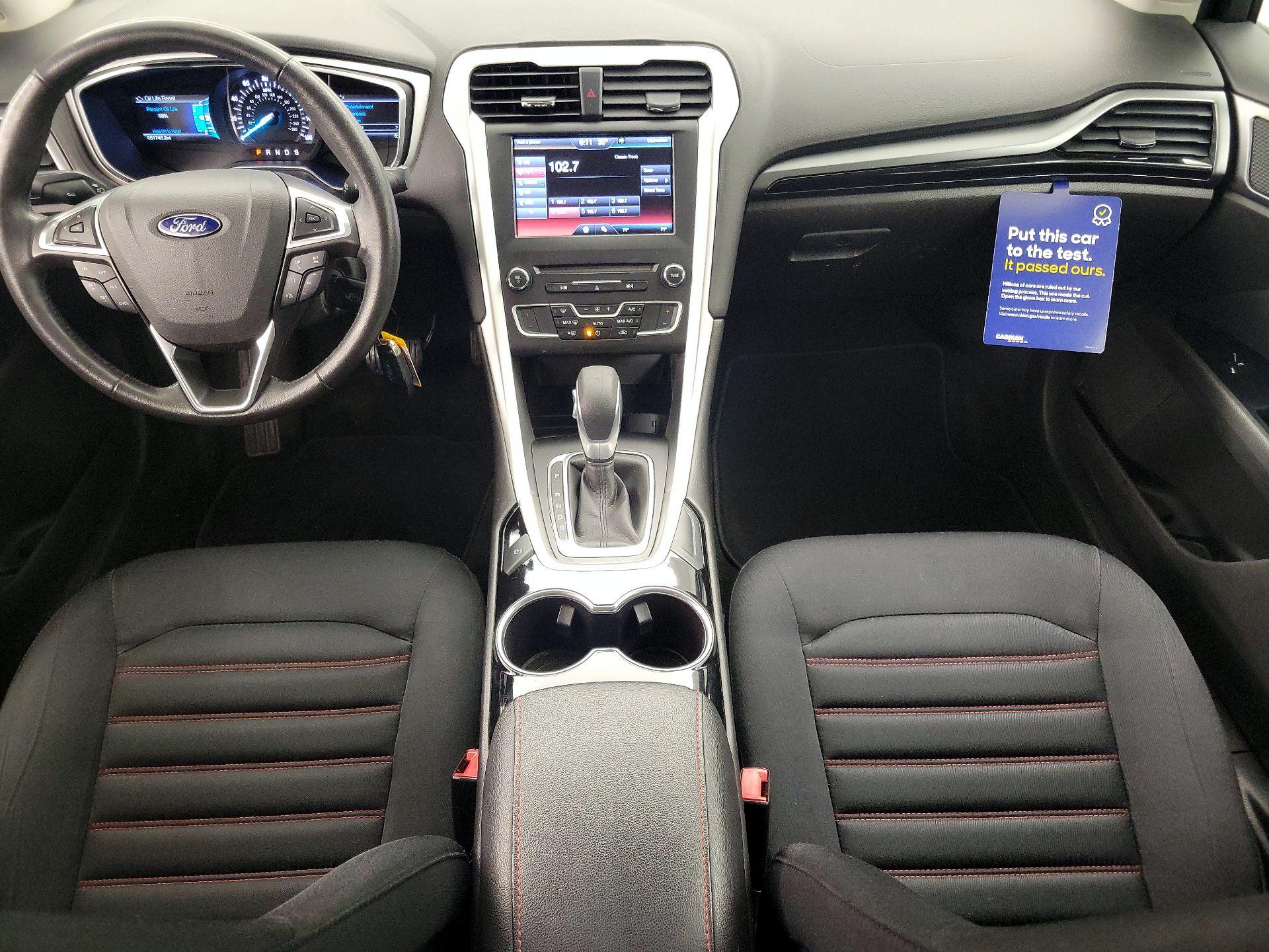 Thumbnail: 2016 Ford Fusion - 9