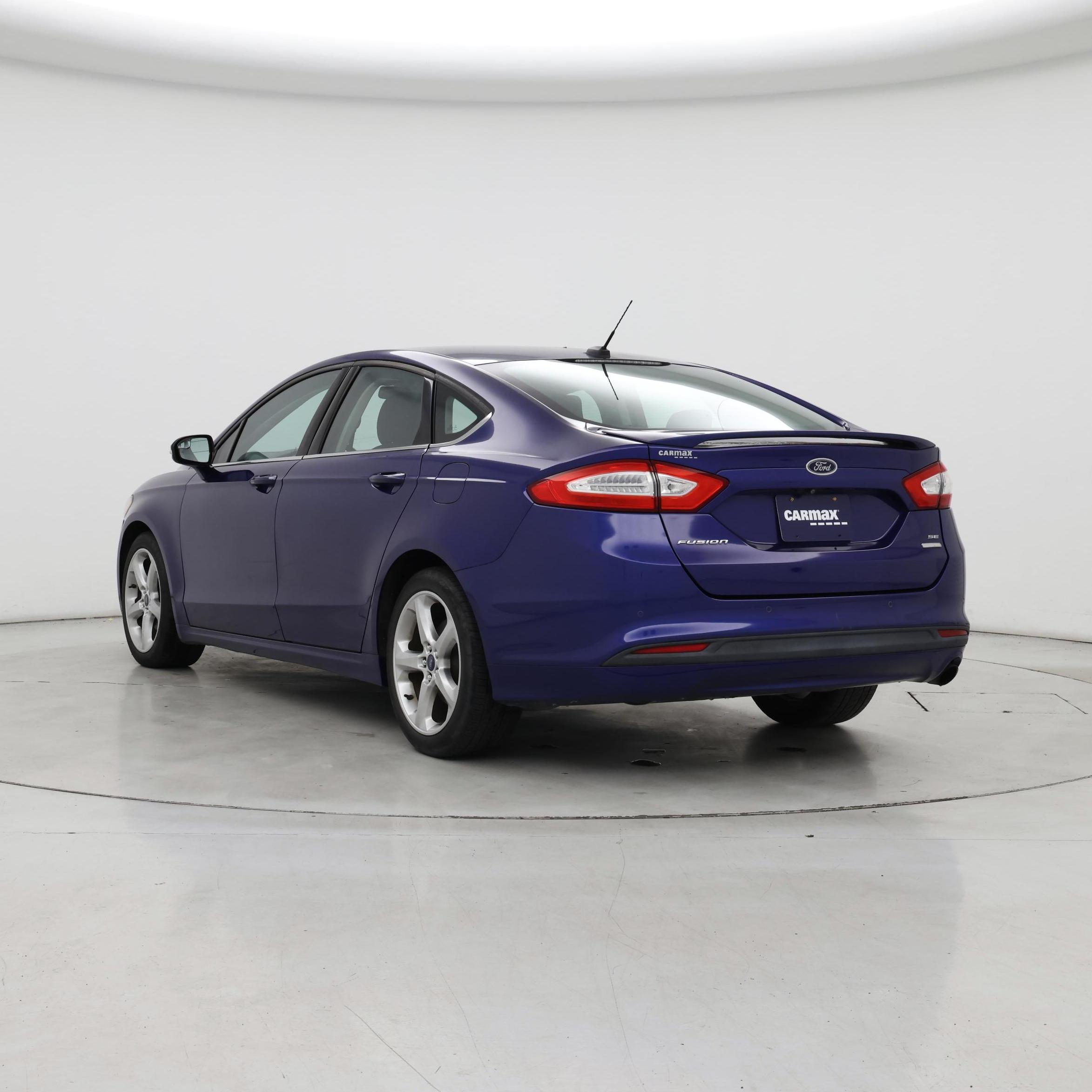 Thumbnail: 2016 Ford Fusion - 2