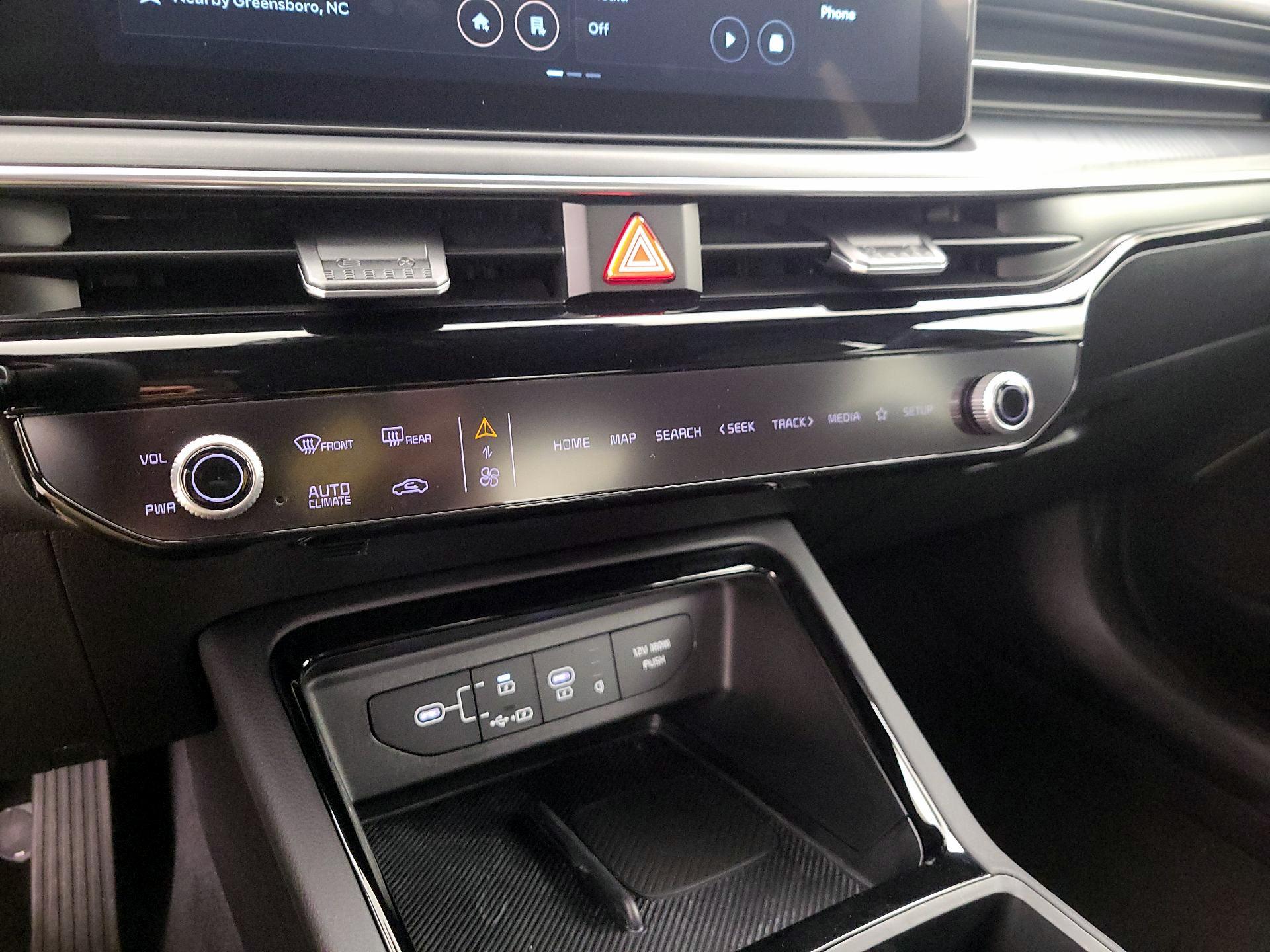 Thumbnail: 2025 Kia K5 - 17